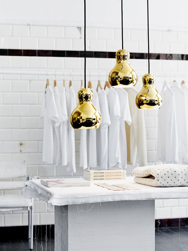Calabash Pendant Lamp | Fritz Hansen | Pendant Lights & Ceiling