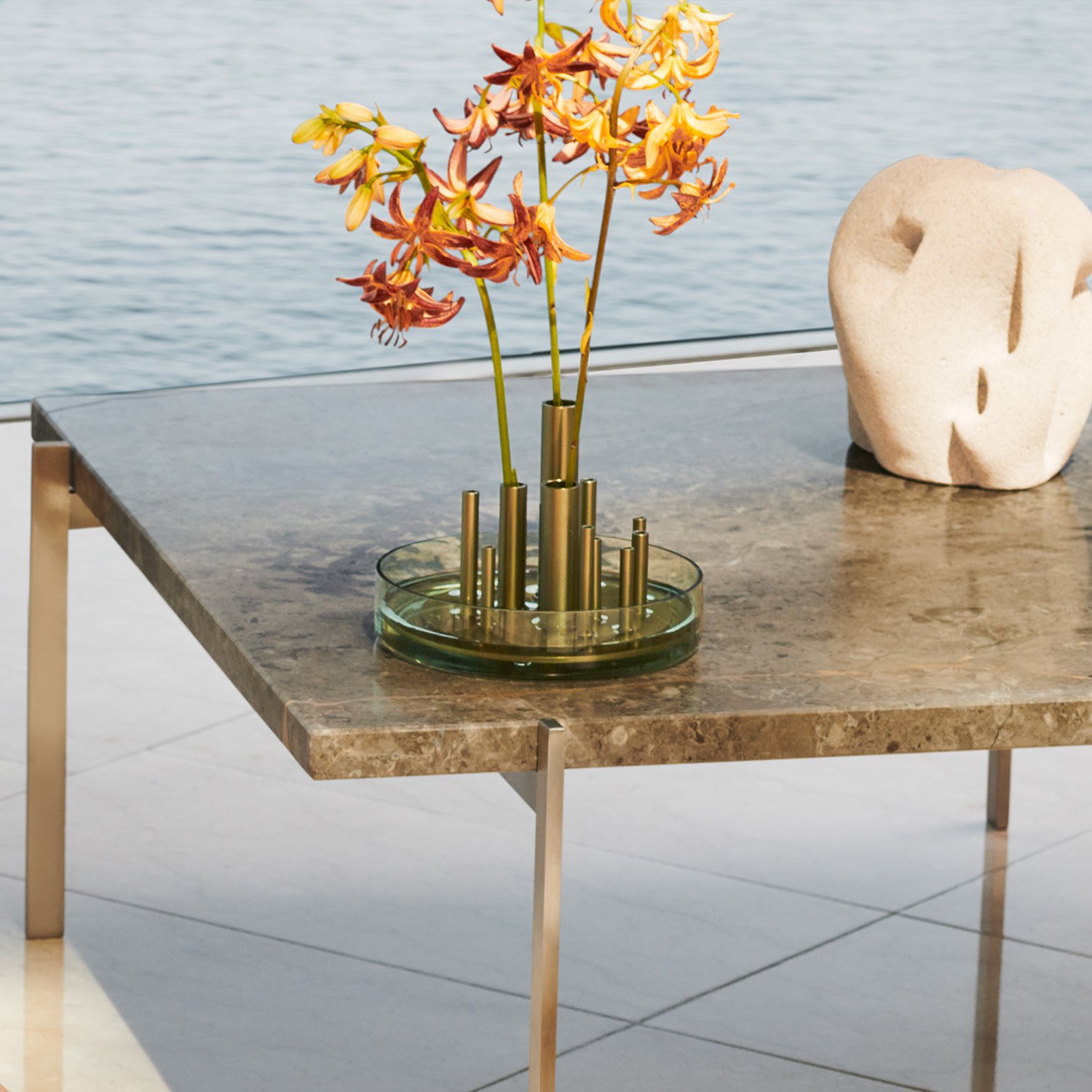 Ikeru Vase | Fritz Hansen | Vases - Designer furniture from smow