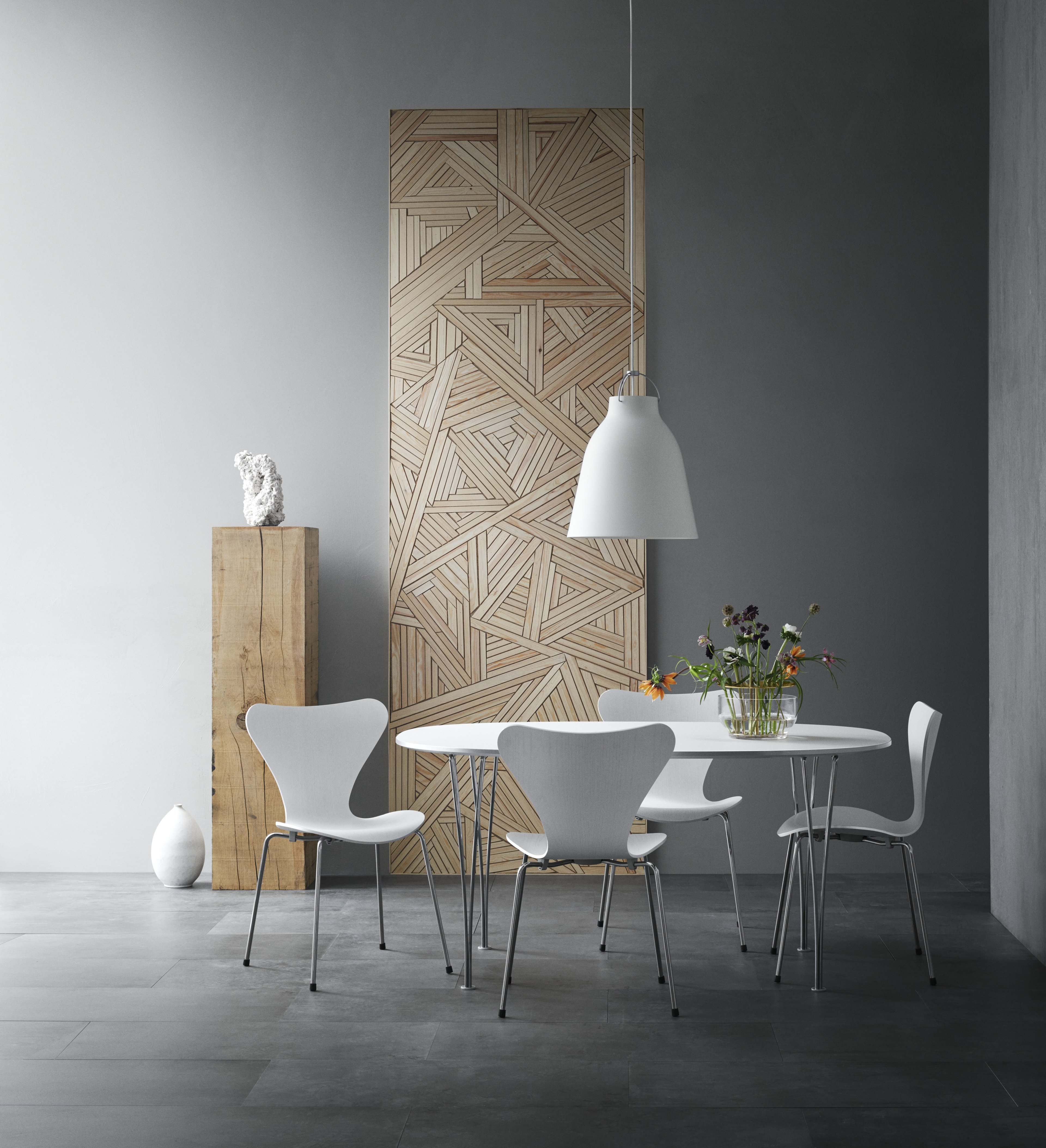 Series 7 Chair 3107 - Promotion Set of 4 | Fritz Hansen | by Arne