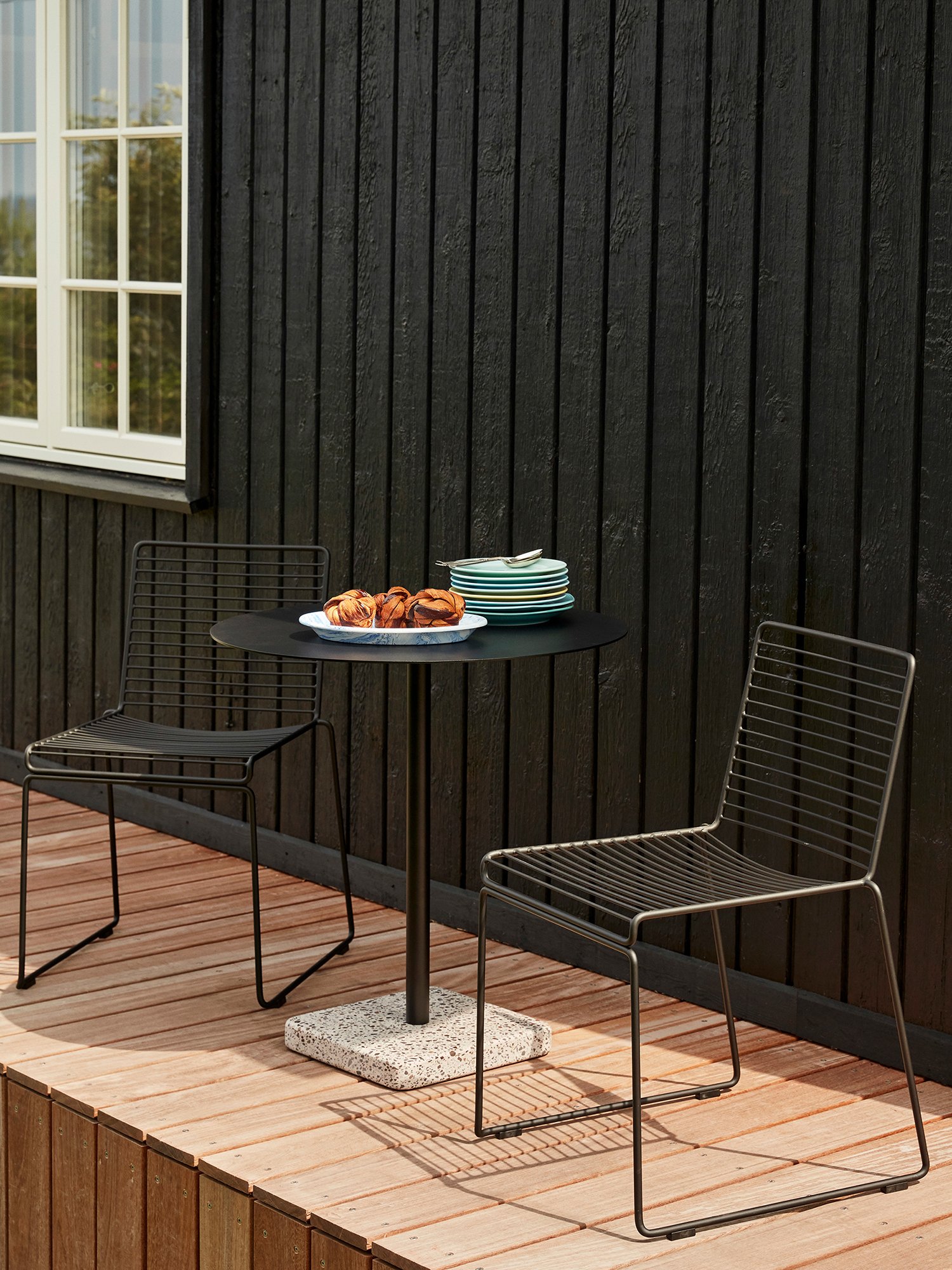 Hee Dining Chair, Black | Hay | Garden Chairs - Designer furniture