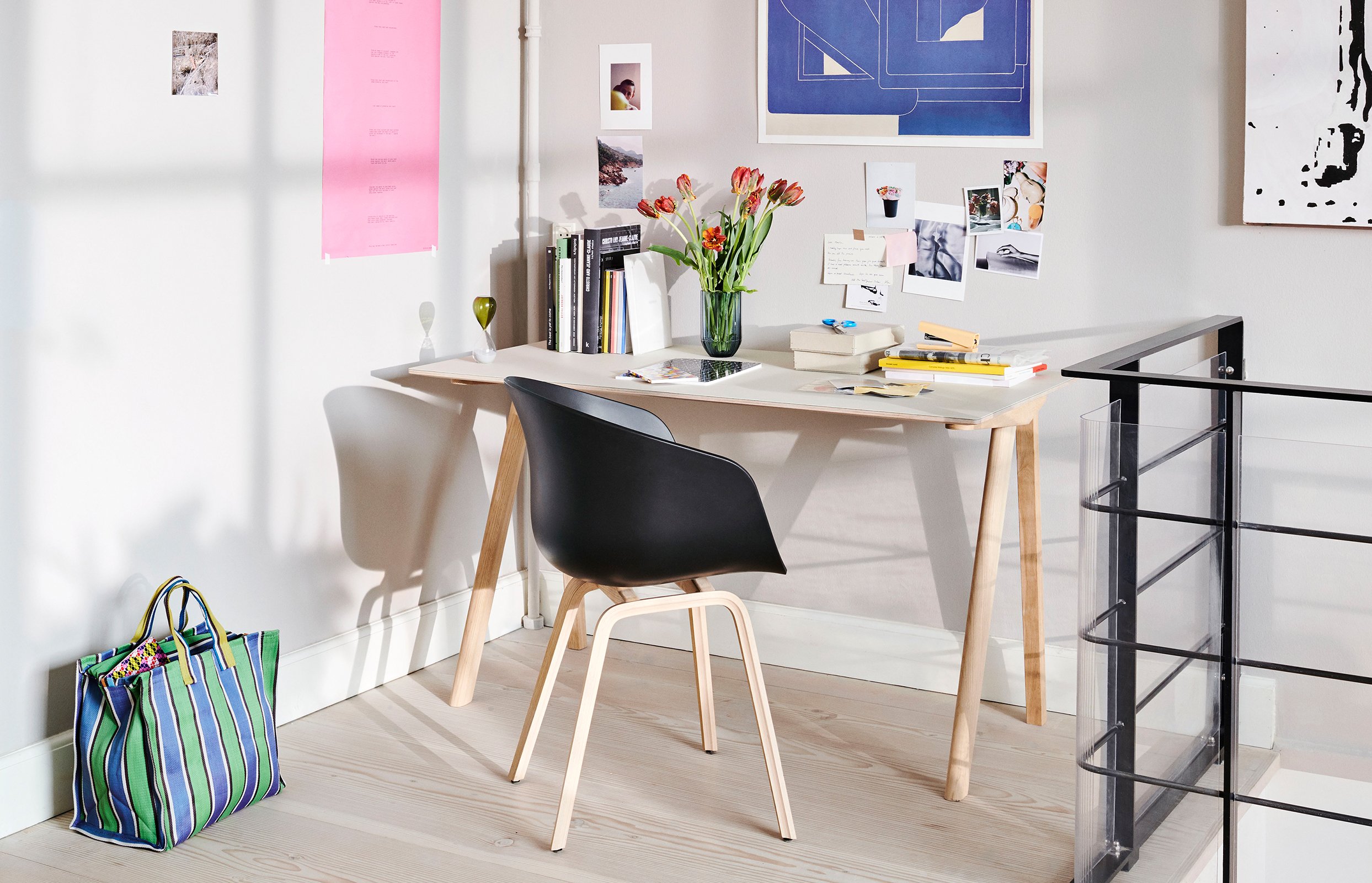 Copenhague Desk CPH90, Lacquered oak, Linoleum grey | Hay