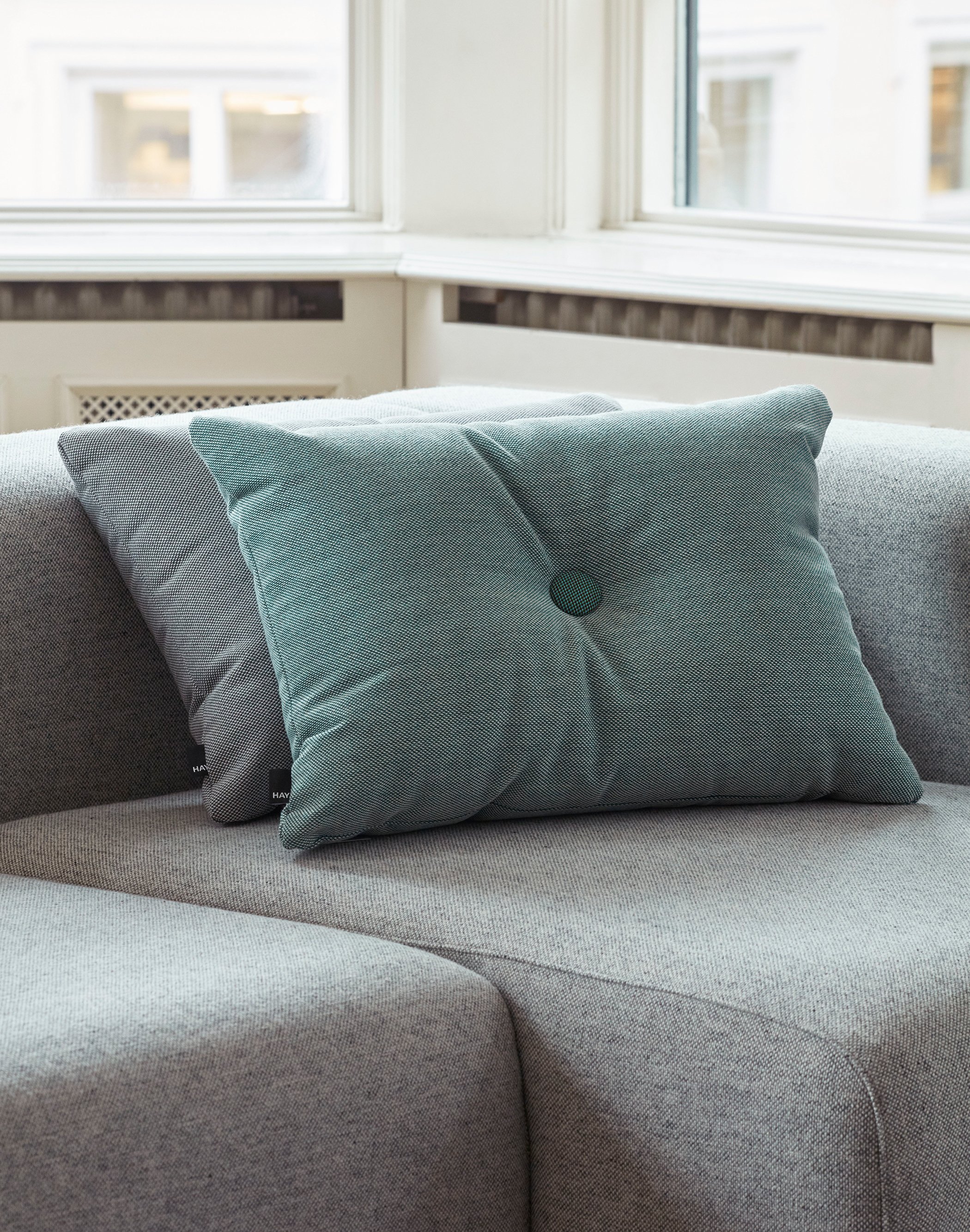 HAY クッション Dot velvet cushion HAY クッション Dot velvet cushion Dot Cushion