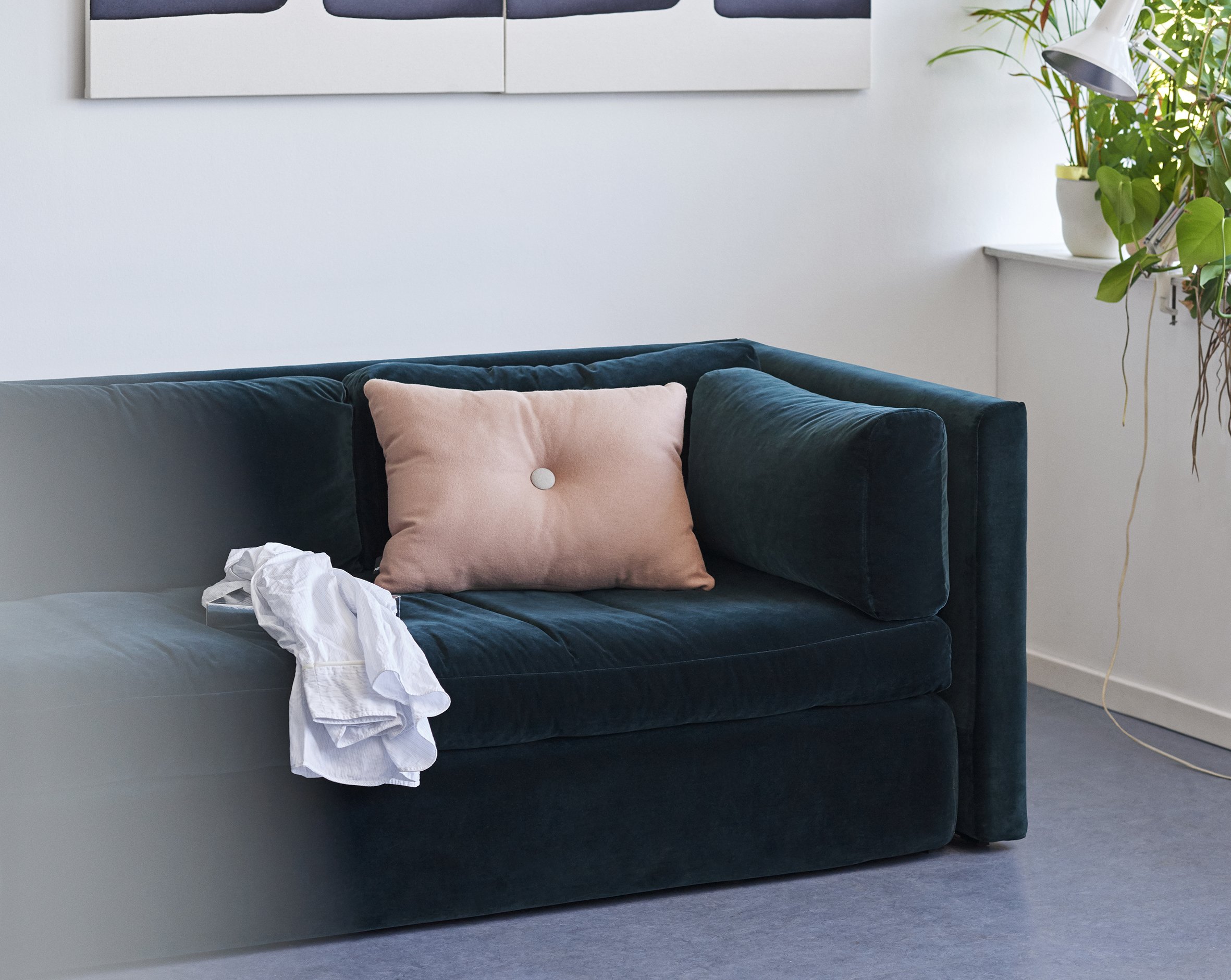 HAY クッション Dot velvet cushion Dot Soft Cushion by HAY | Connox