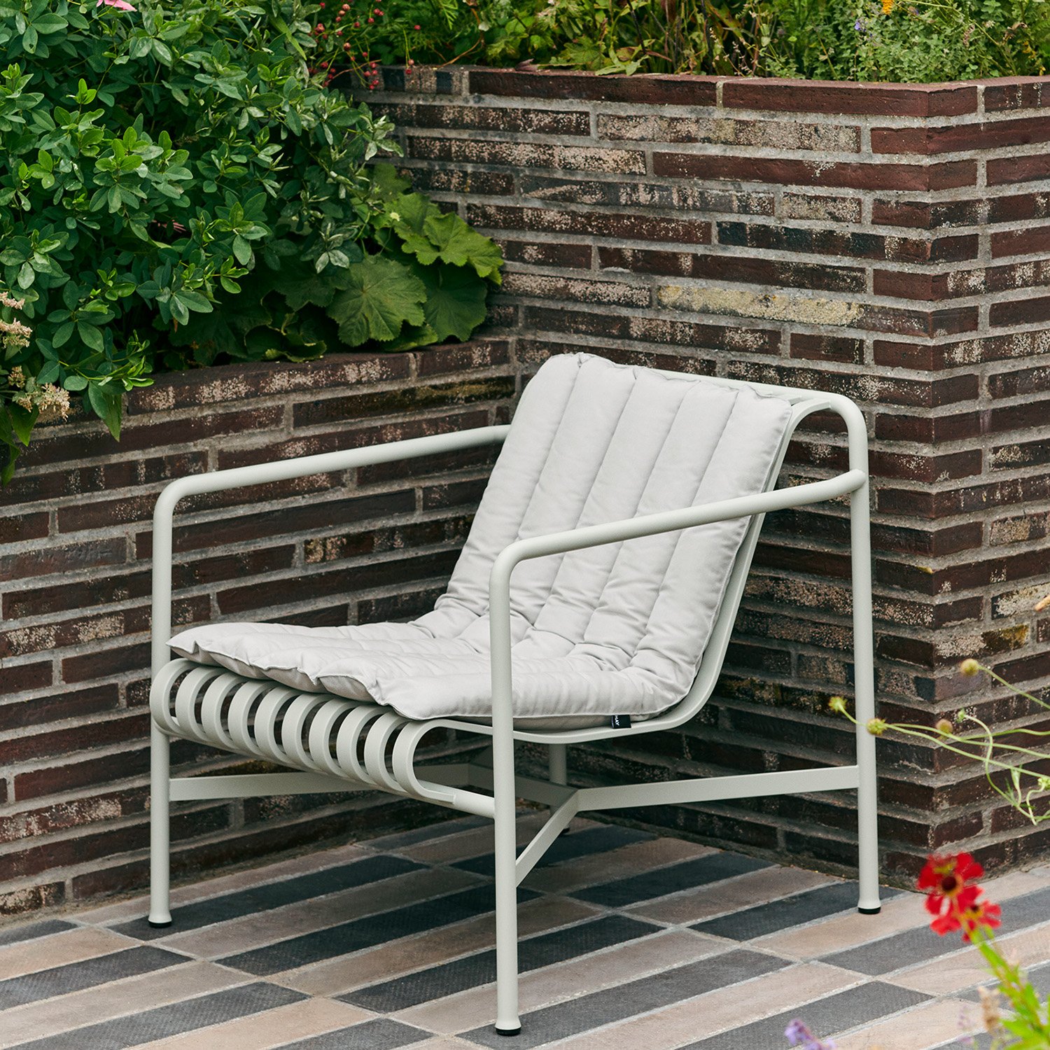 Palissade Lounge Chair Low | Hay | Garden Chairs - Designer