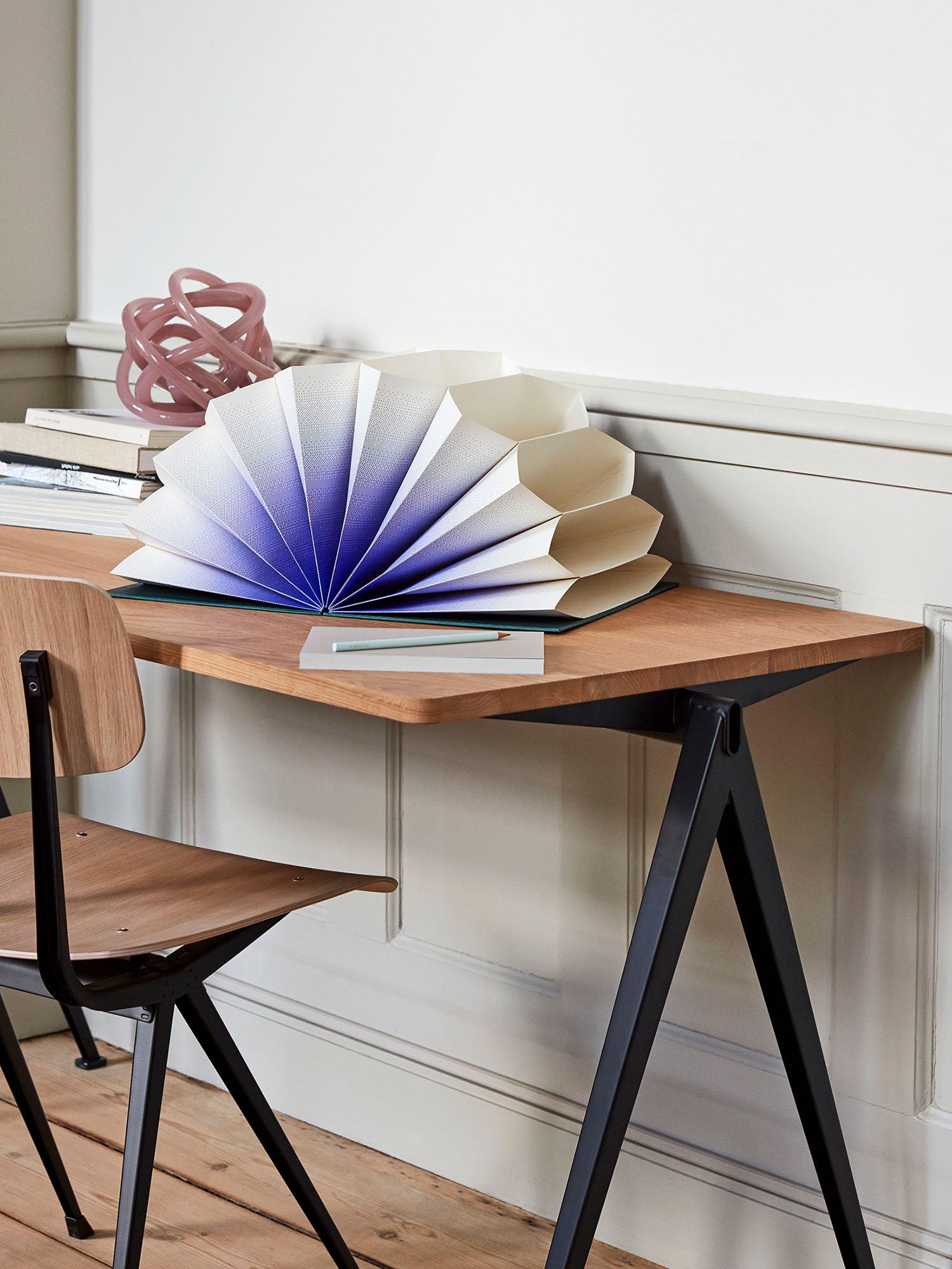 HAY PYRAMID TABLE ダイニングテーブル HAY - Pyramid desk | Connox