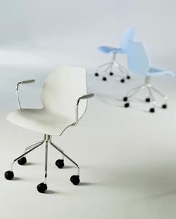 Maui Swivel Chair, With armrests, Zinc white | Kartell | Office