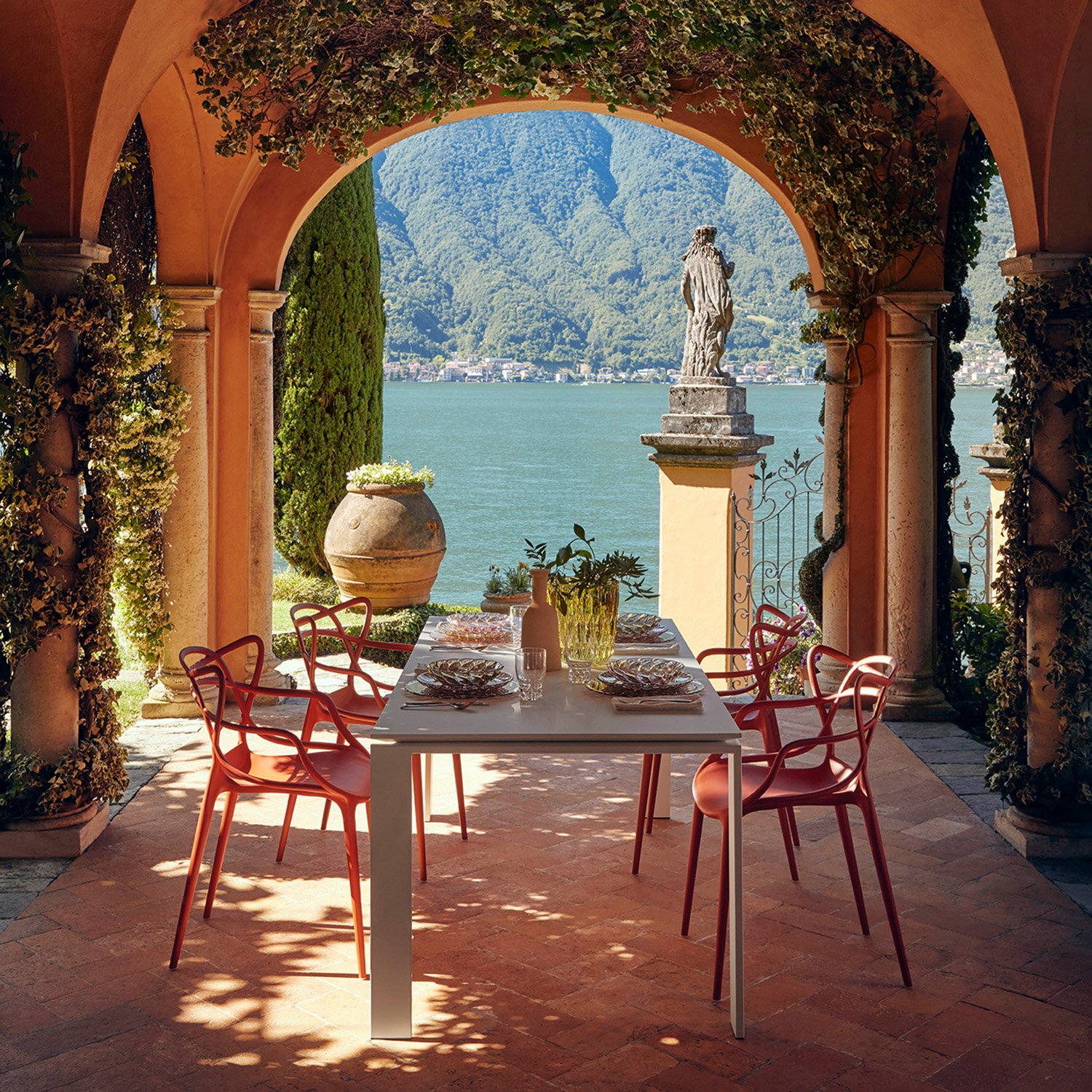 Masters Chair, Black