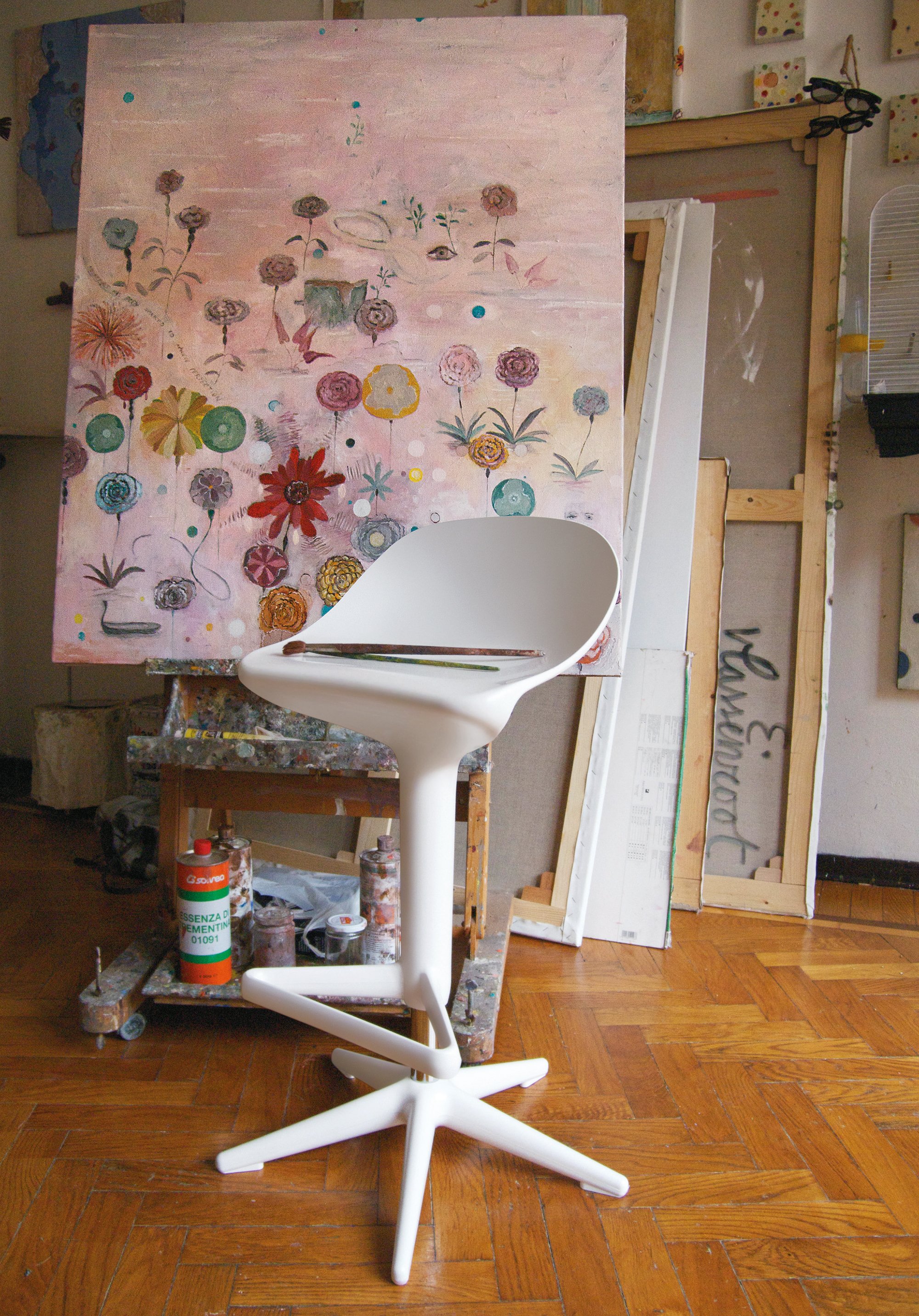 Spoon Stool | Kartell | Bar Stools - Designer furniture from smow