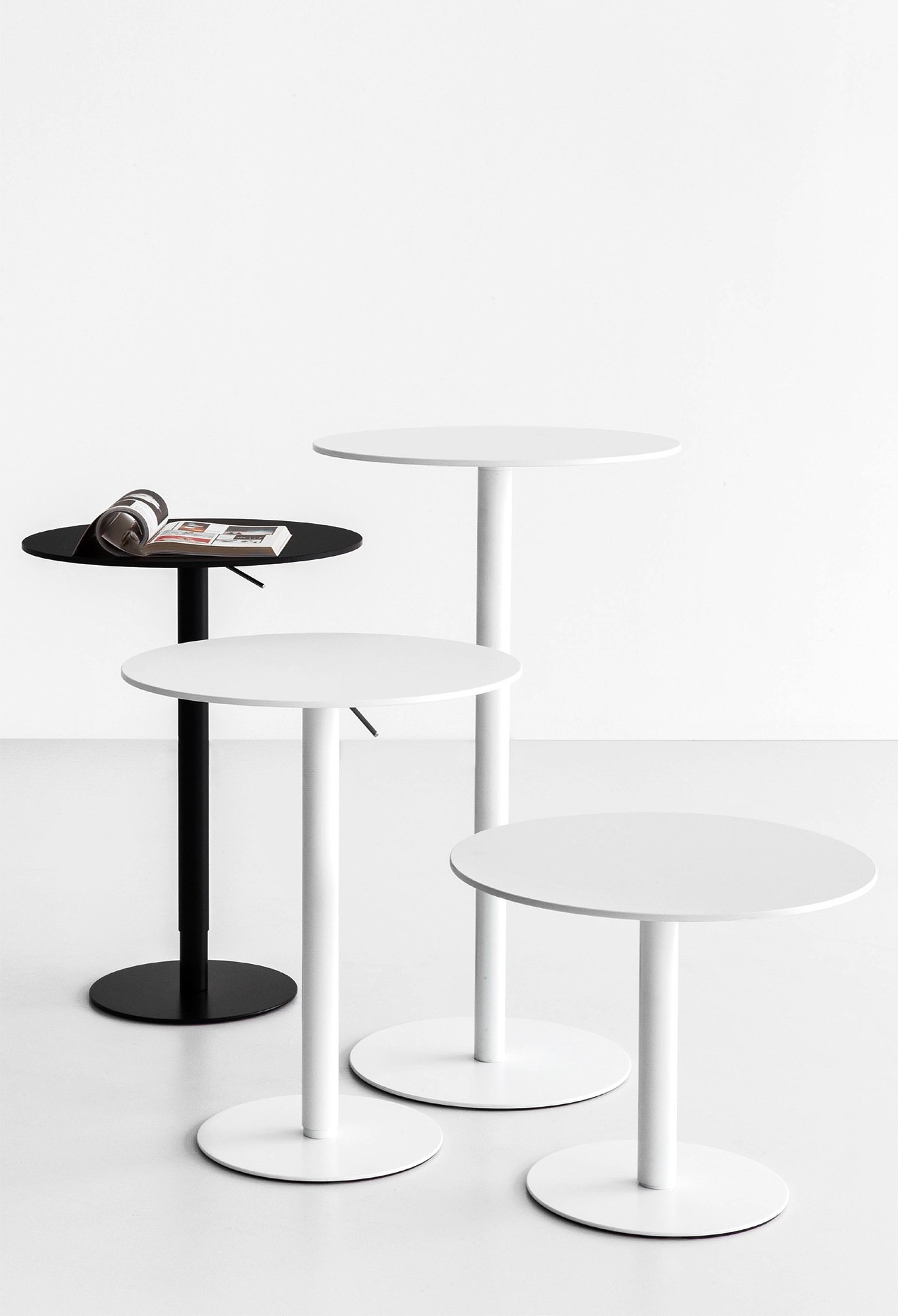 lapalma BRIO テーブル 白 60×60 lapalma BRIO テーブル 白 60×60 lapalma BRIO テーブル 白 60