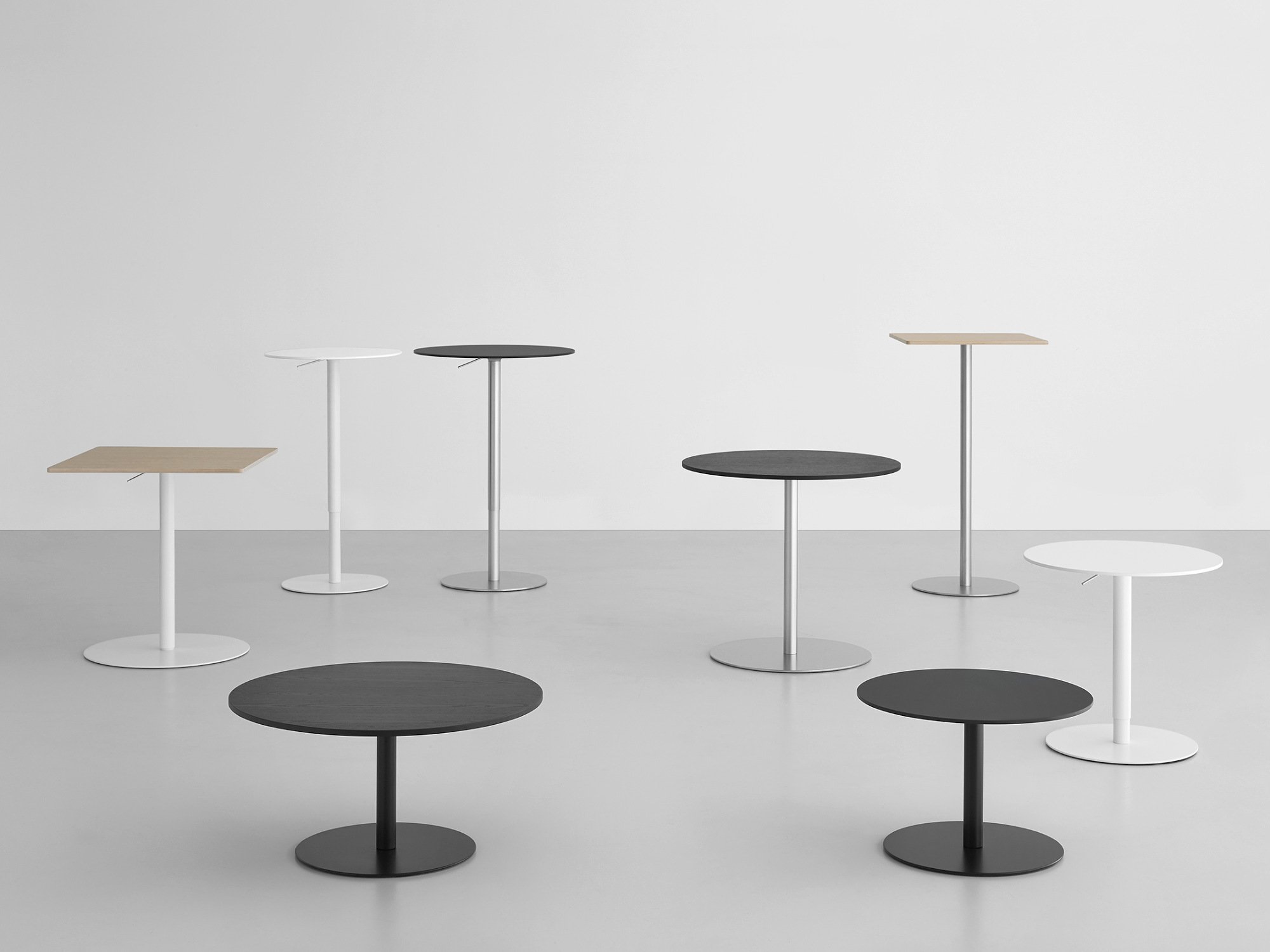 lapalma BRIO テーブル 白 60×60 lapalma BRIO テーブル 白 60×60 lapalma-brio-h52-70-1.jpg?