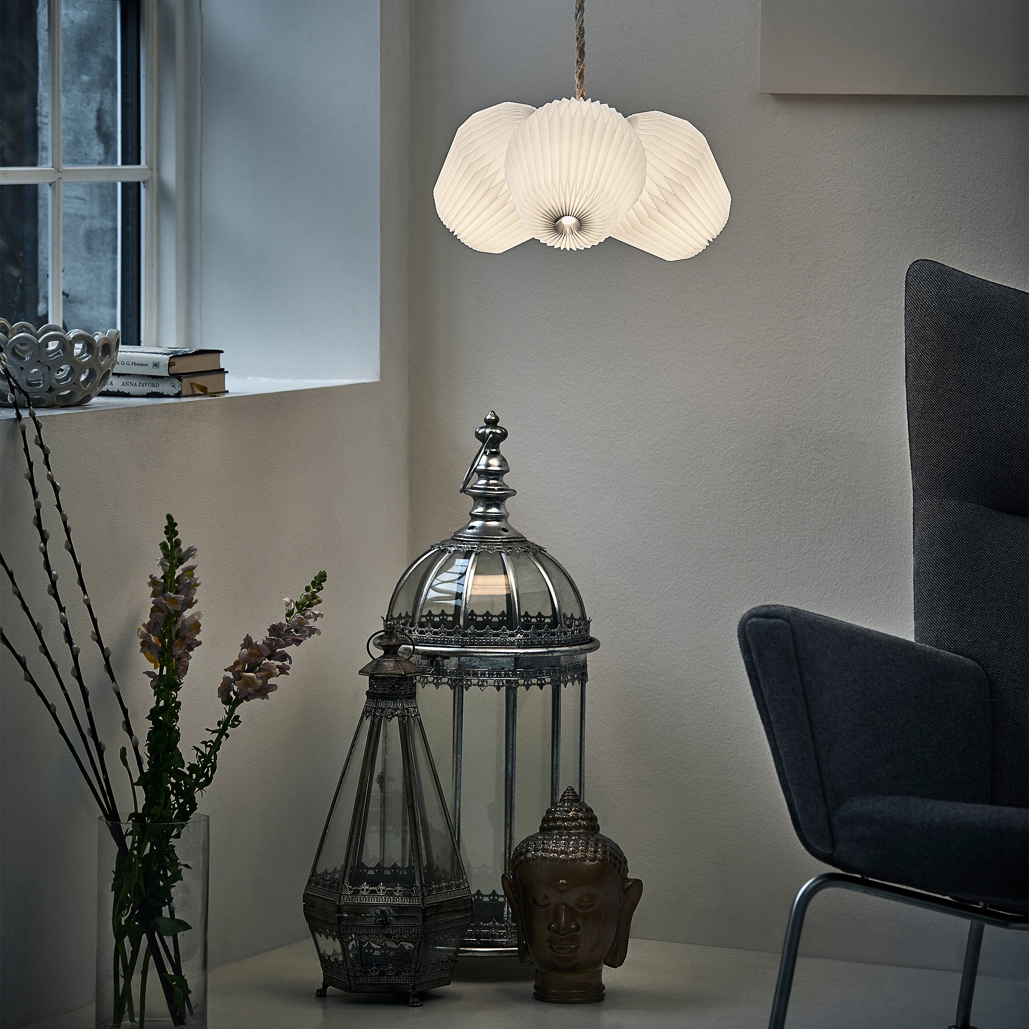 The Bouquet Pendant Lamp, 3 Shades , Paper | Le Klint | Pendant