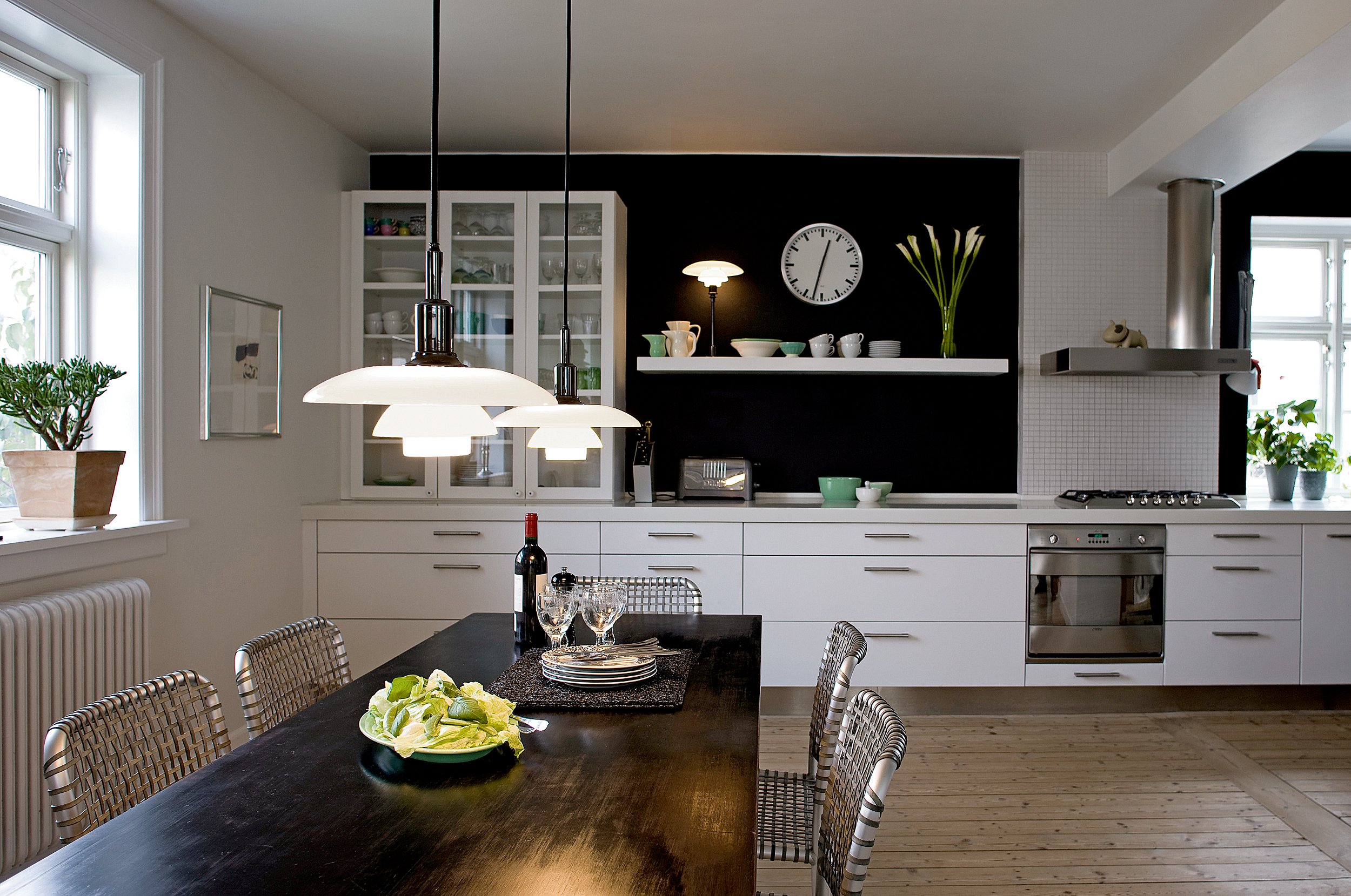 PH 3/2 Pendant Lamp | Louis Poulsen | Pendant Lights & Ceiling