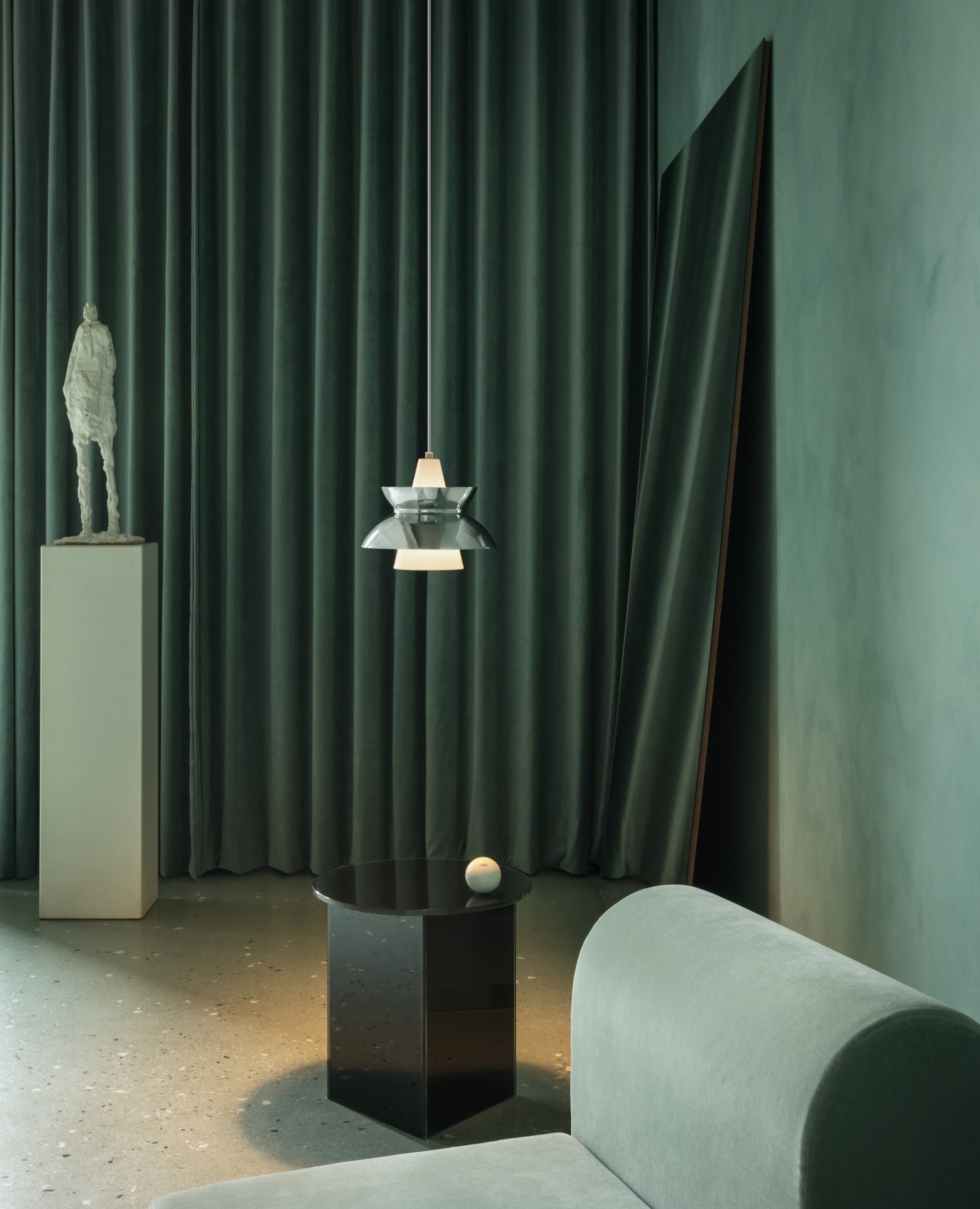 Doo-Wop Pendant Lamp | Louis Poulsen | Louis Poulsen - Designer