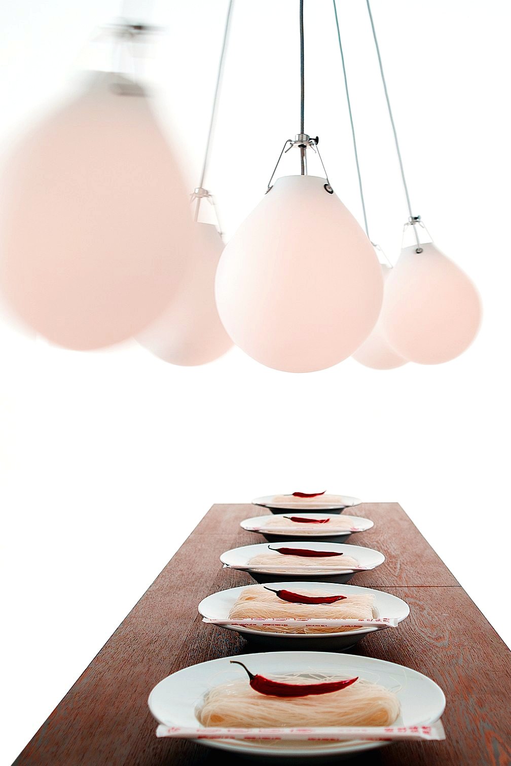 Moser Pendant Lamp, Ø 25 cm | Louis Poulsen | Pendant Lights