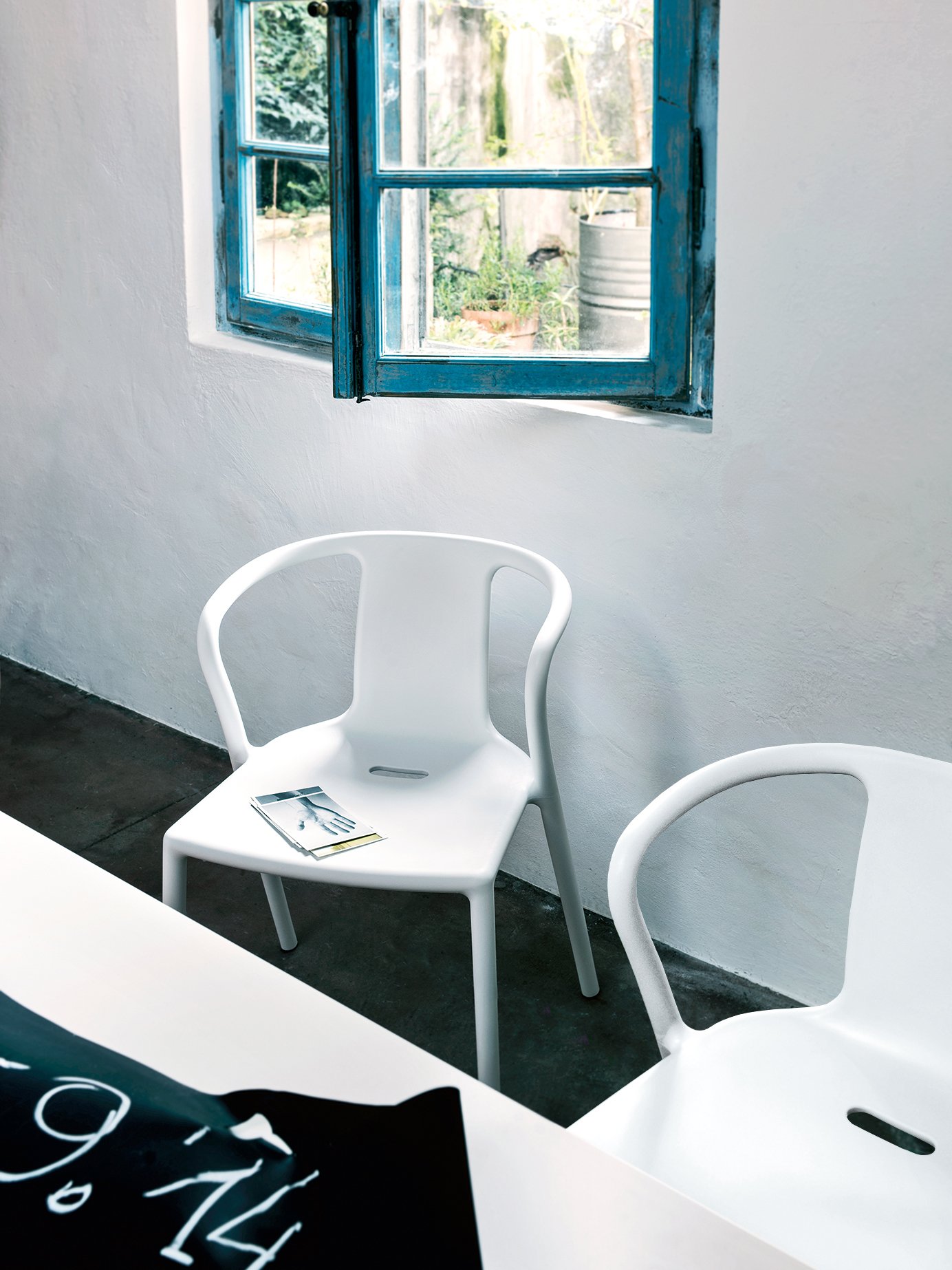 Air-Armchair | Magis | Garden Chairs - Designer furniture from smow