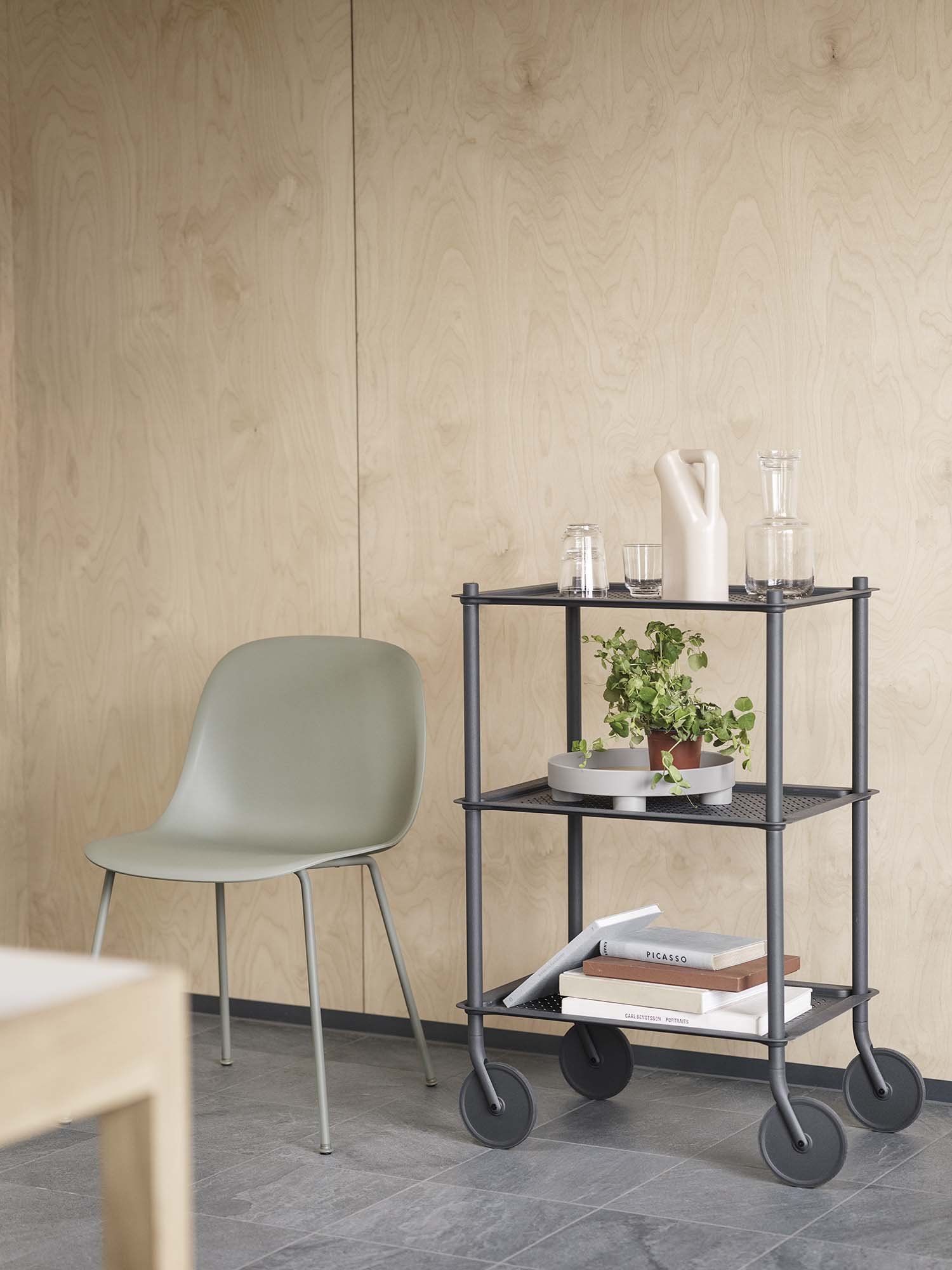 Platform Tray, Grey | Muuto | Trays - Designer furniture from smow