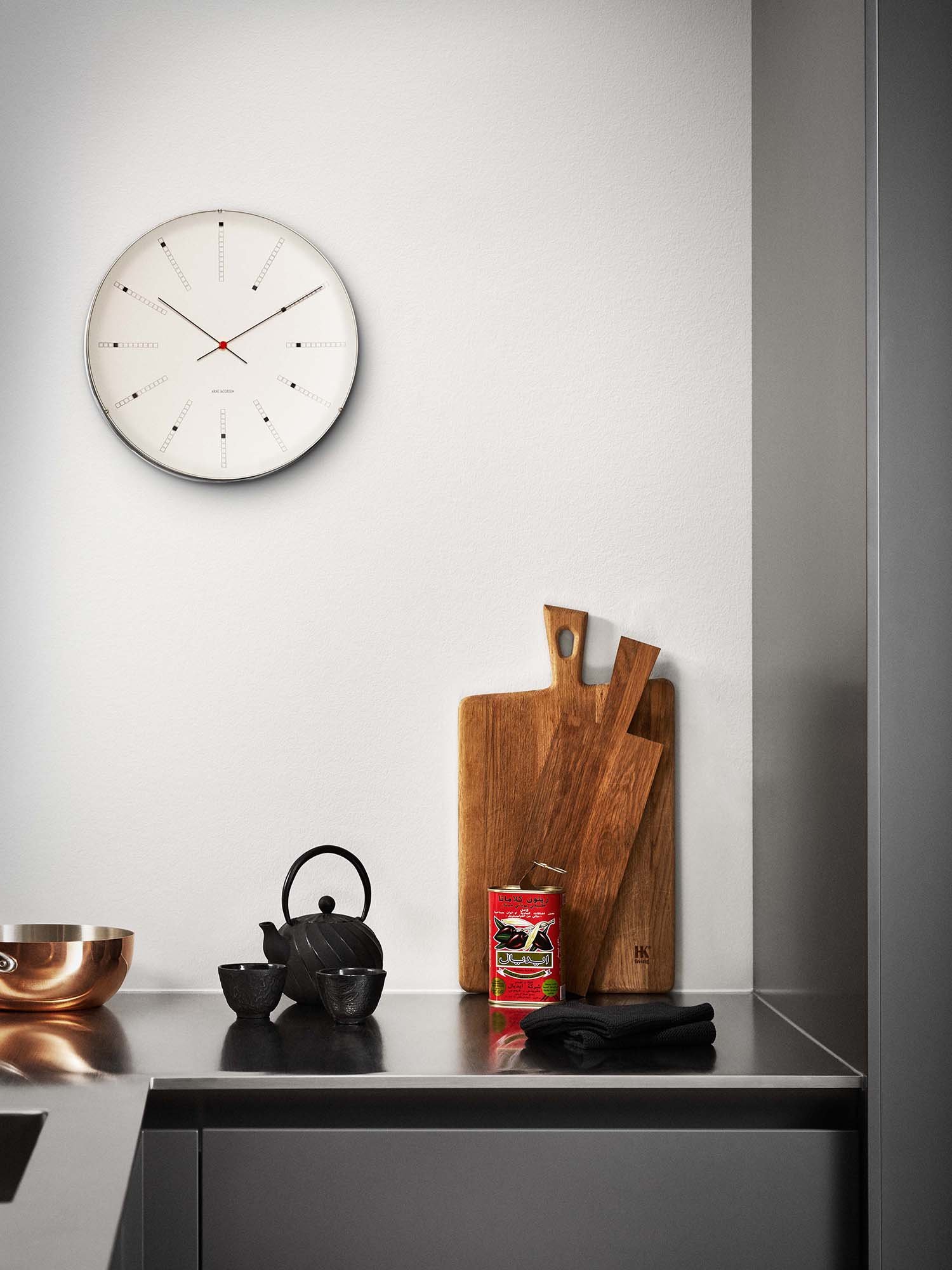 AJ Bankers Wall Clock, 29 cm | Rosendahl | by Arne Jacobsen, 1971