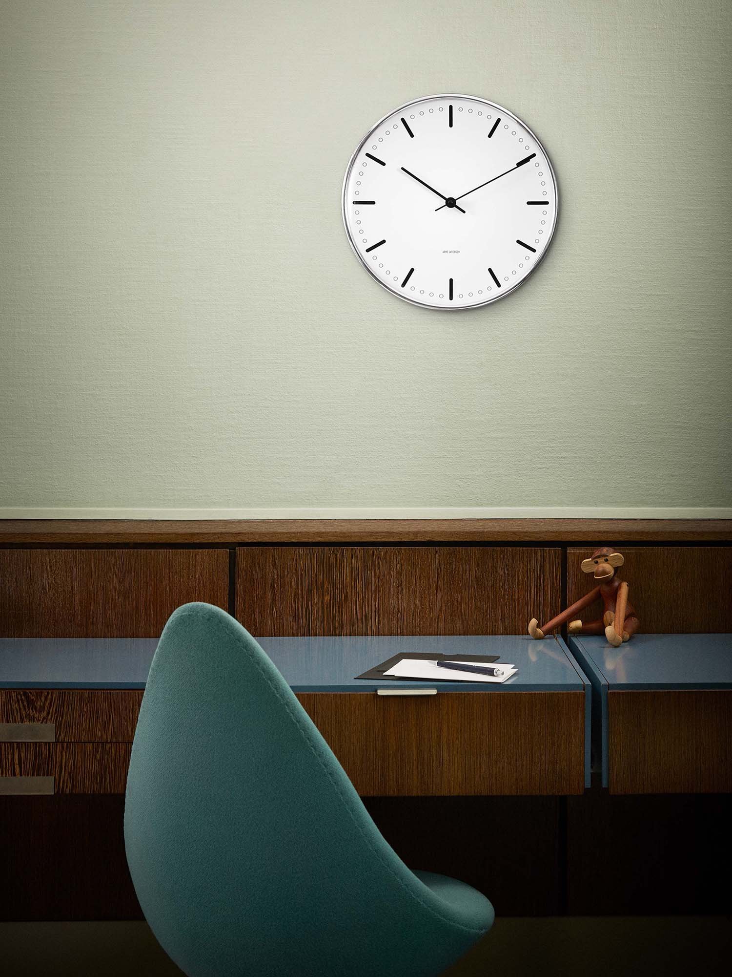 AJ City Hall Wall Clock | Rosendahl | by Arne Jacobsen, 1956/2009