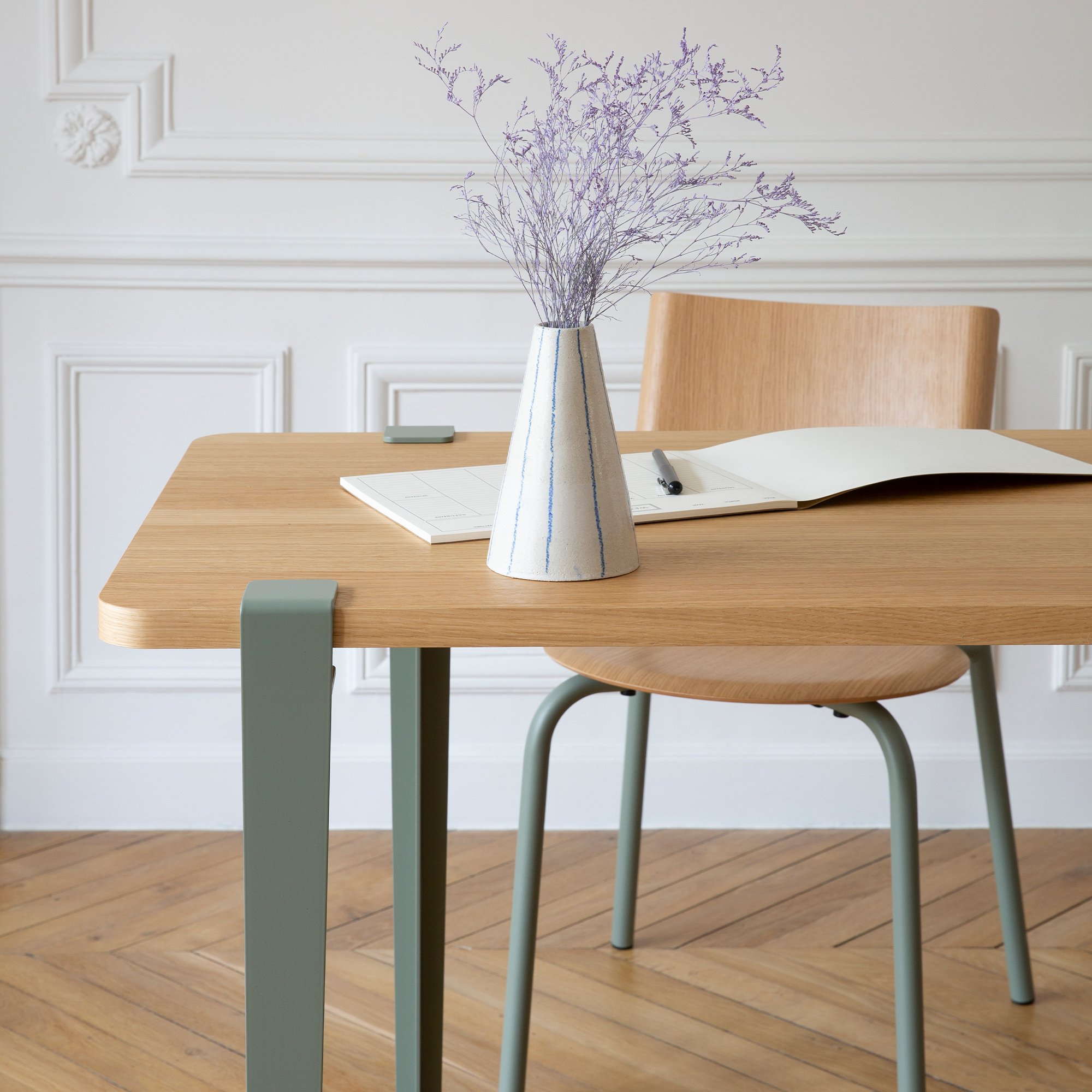 BYO TABLE D LEG 120×60 OAK SeiboldLiveEdgeDiningTable_Dar