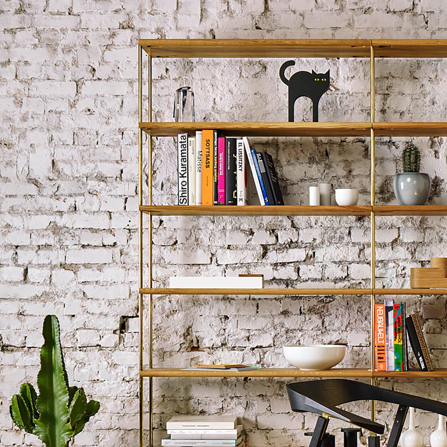 Tecta Cat Karlchen Wooden Figure | Tecta | Figures & Miniatures