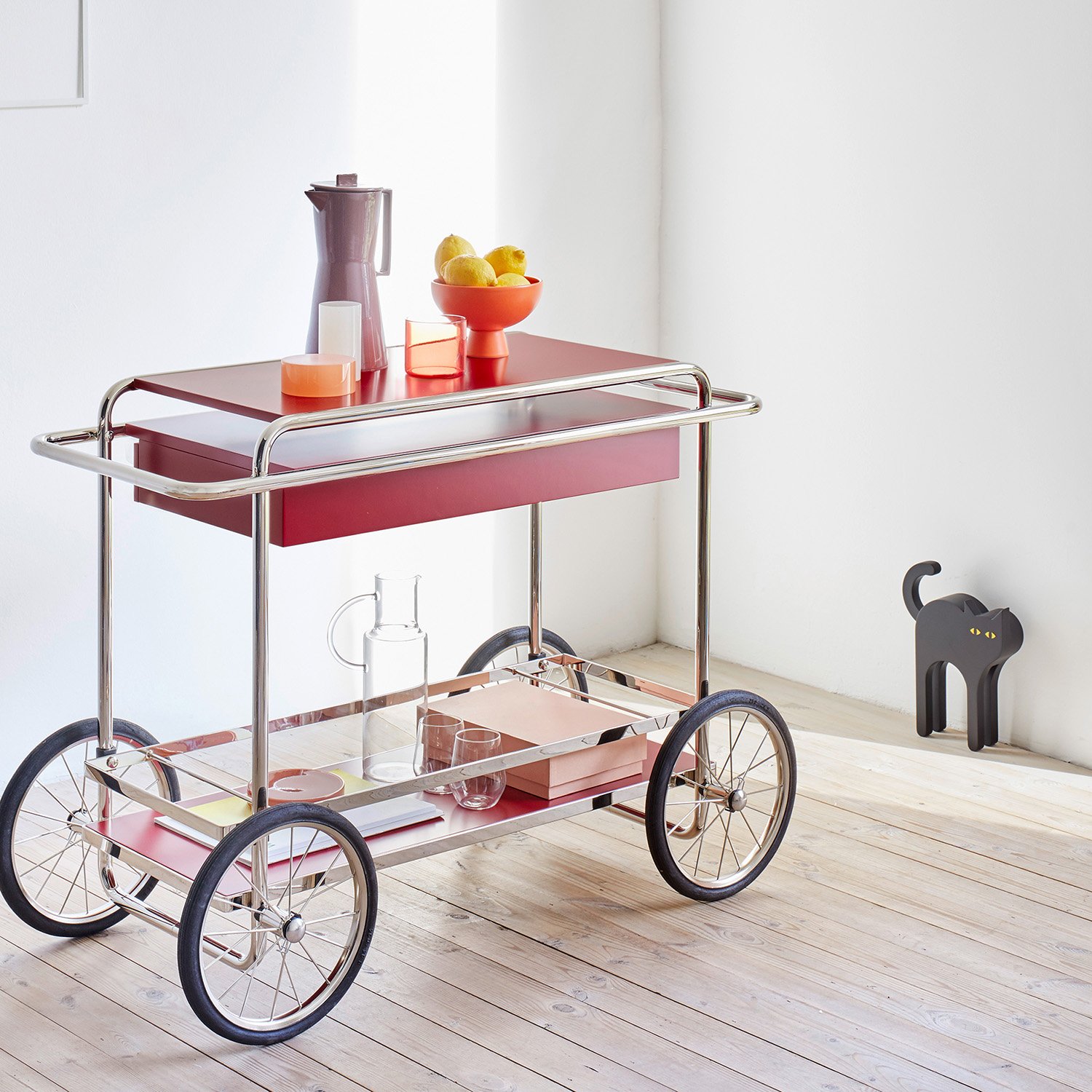 Tecta Cat Karlchen Wooden Figure | Tecta | Figures & Miniatures