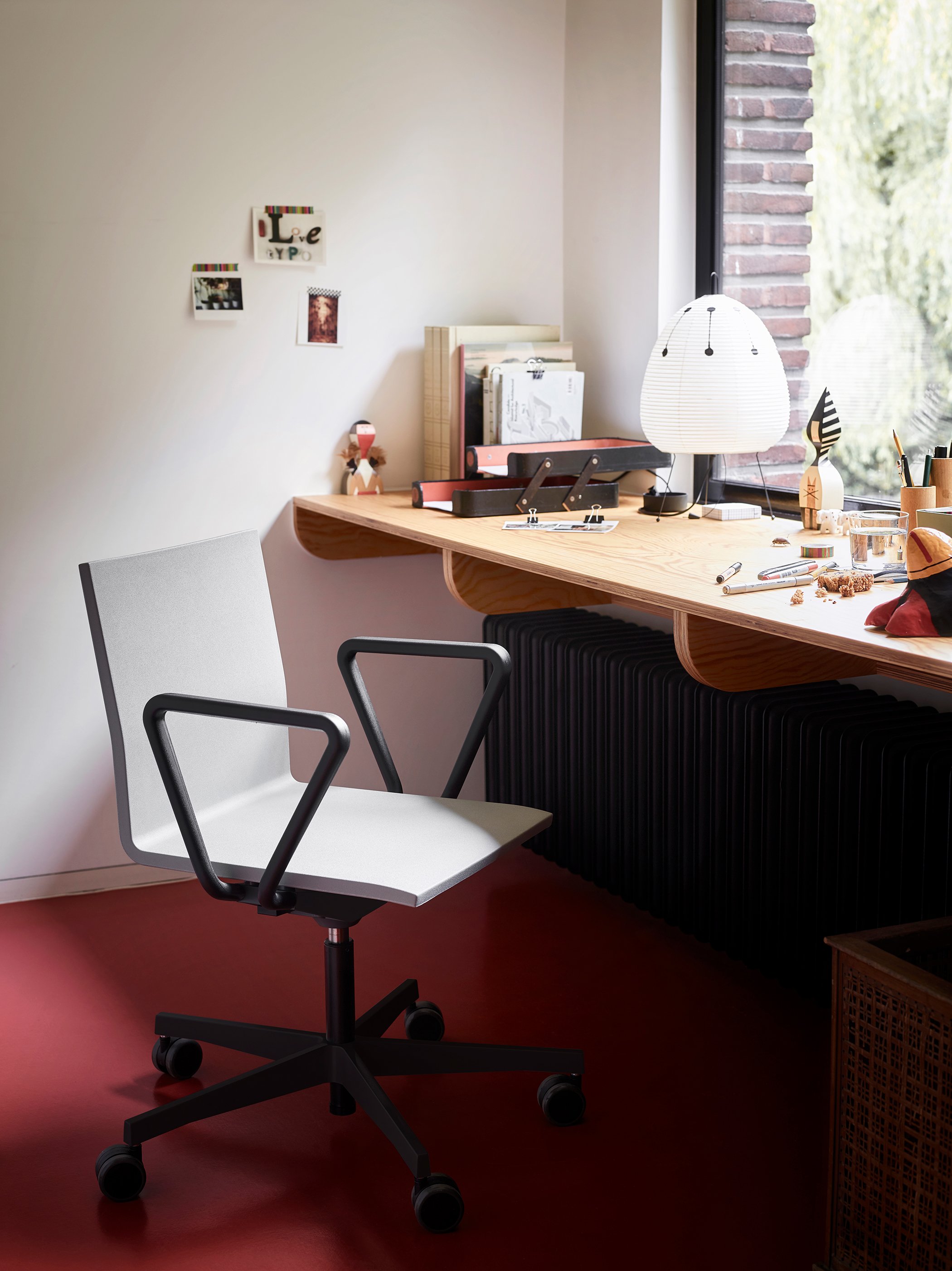 Akari 1AD Table Lamp | Vitra | by Isamu Noguchi, 1951 - Originals