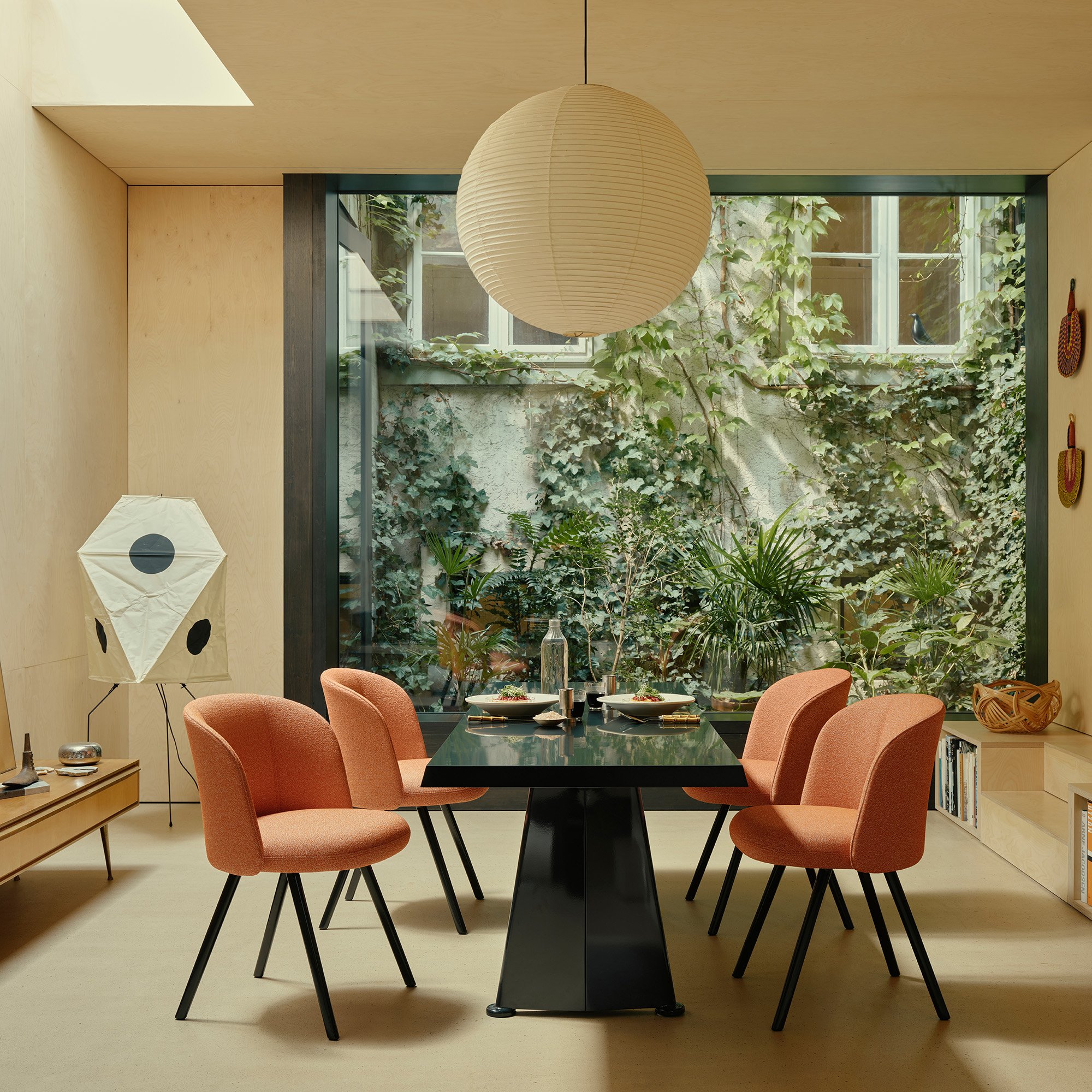 Akari 45A / 55A / 75A / 120A Pendant Lamp | Vitra | by Isamu