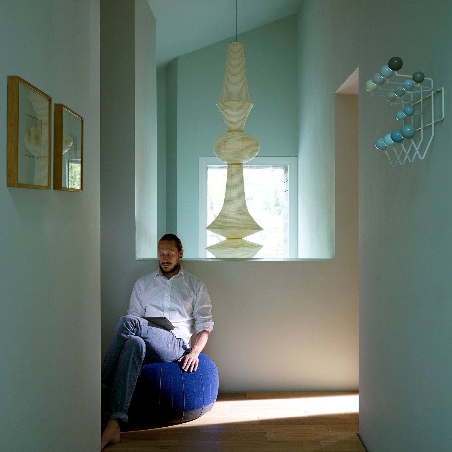 Akari E Pendant Lamp | Vitra | by Isamu Noguchi, 1951 - Originals