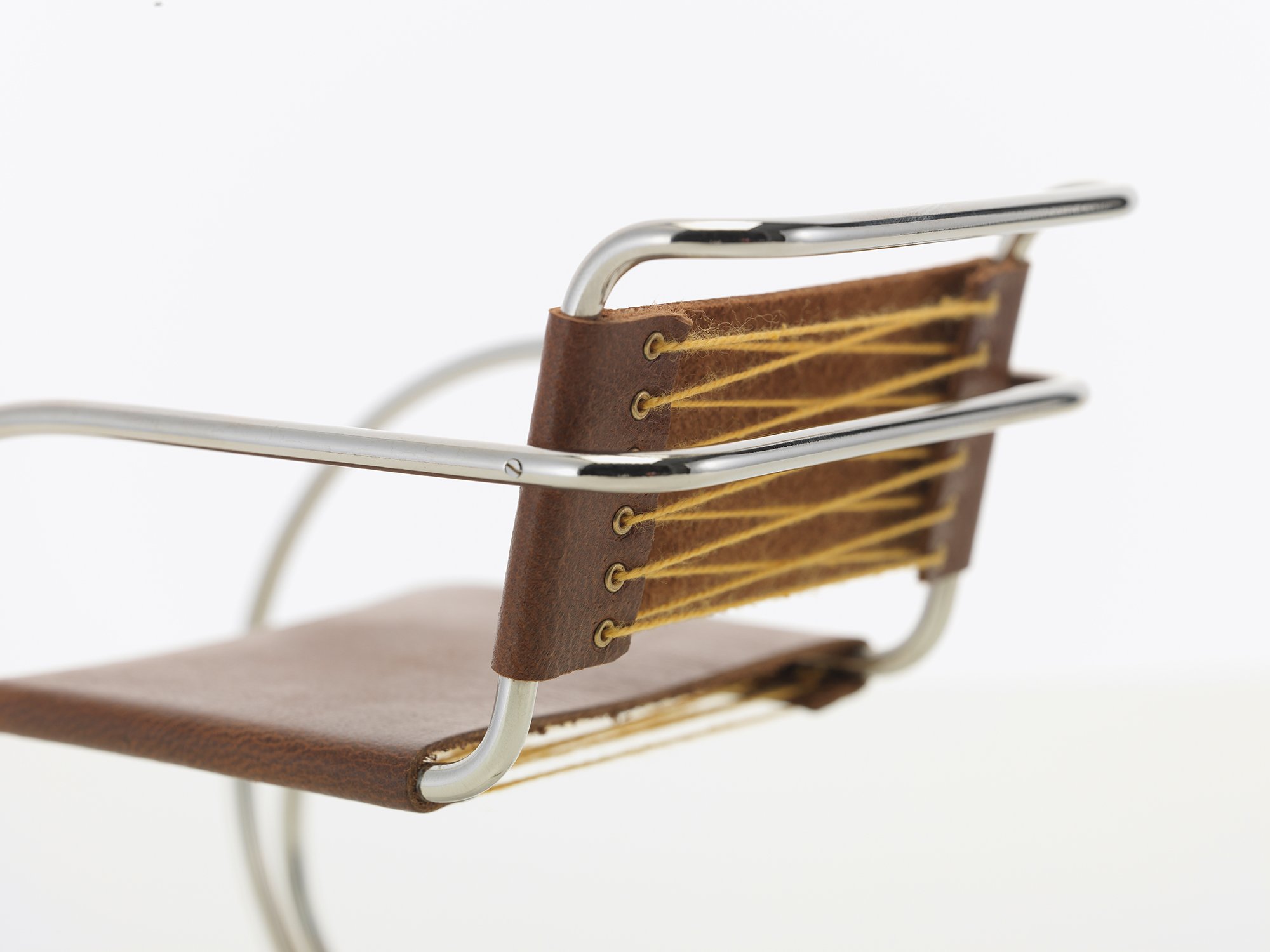MR20 Miniature | Vitra | by Mies van der Rohe, 1927 - Originals
