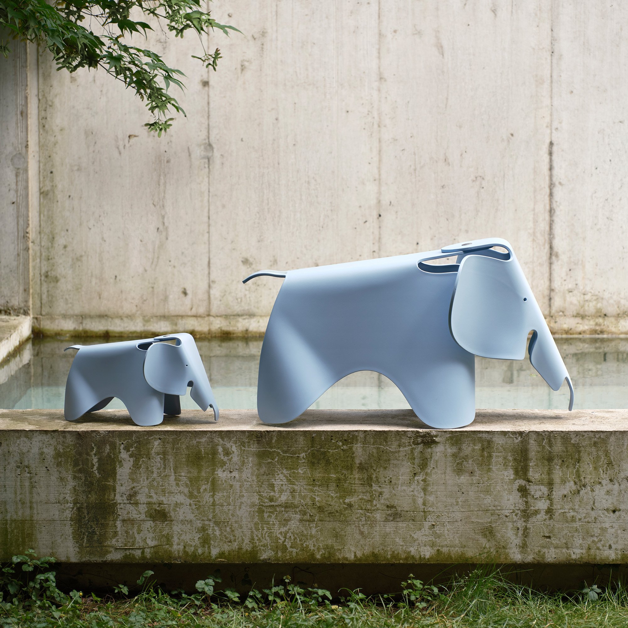 Eames Elephant | Vitra | by Charles & Ray Eames, 1945 - Originals