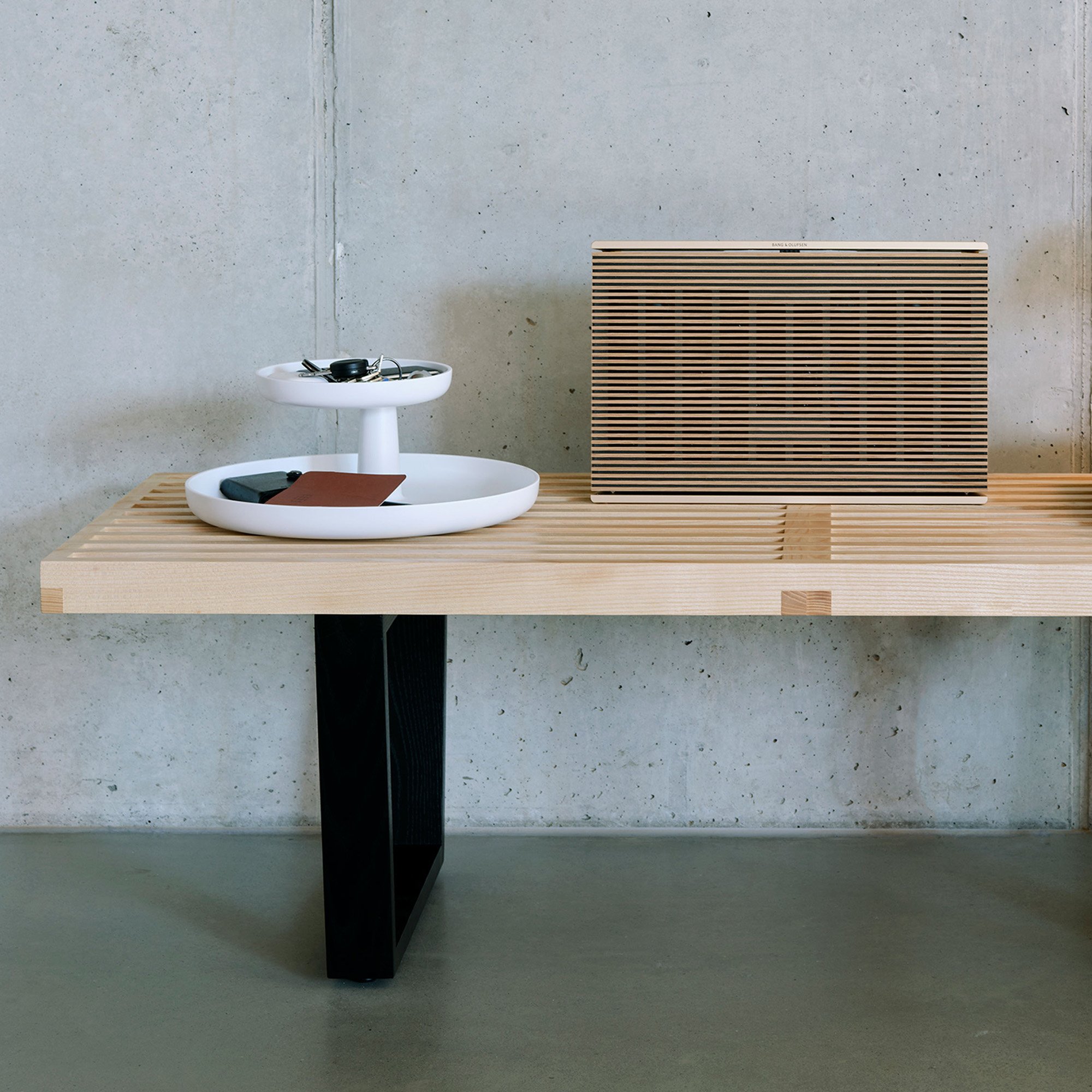 Rotary Tray, Dark brick | Vitra | Accessories - Designer furniture