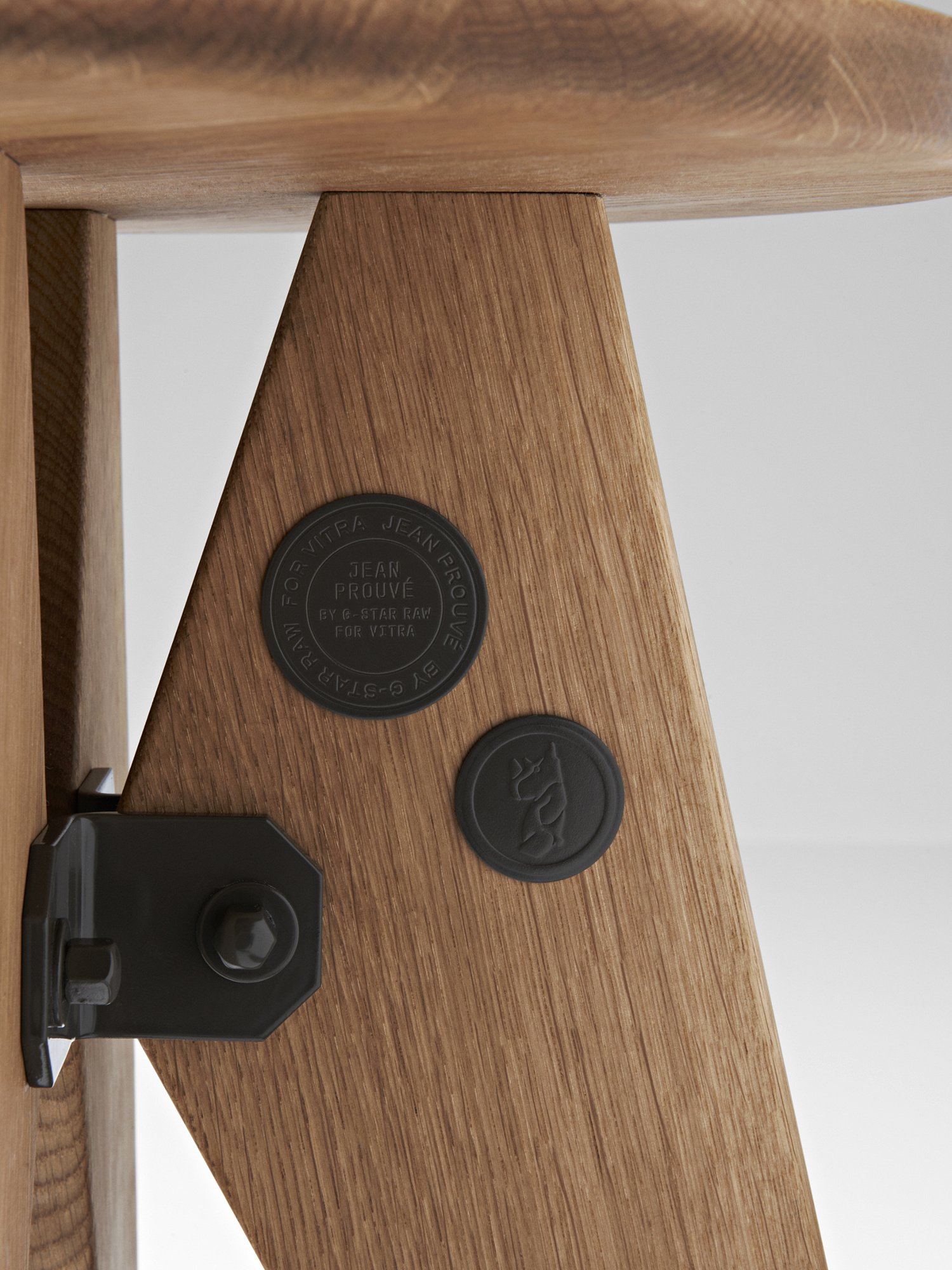 Tabouret Bois, Dark oak, lacquered | Vitra | by Jean Prouvé, 1941
