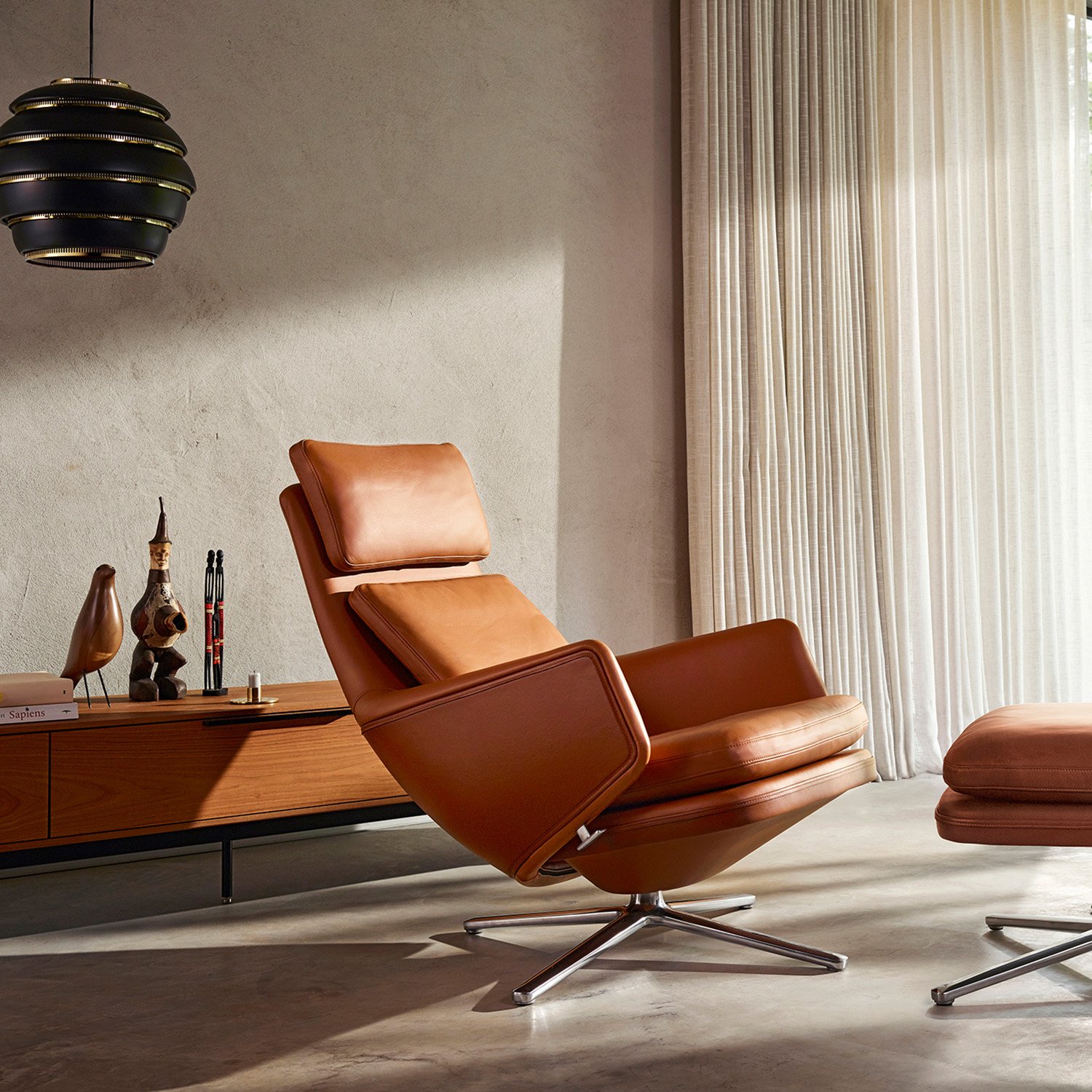Eames House Bird , Dark walnut, oiled | Vitra | by Charles & Ray Eames House Bird , Dark walnut, oiled | Vitra | by Charles & Ray