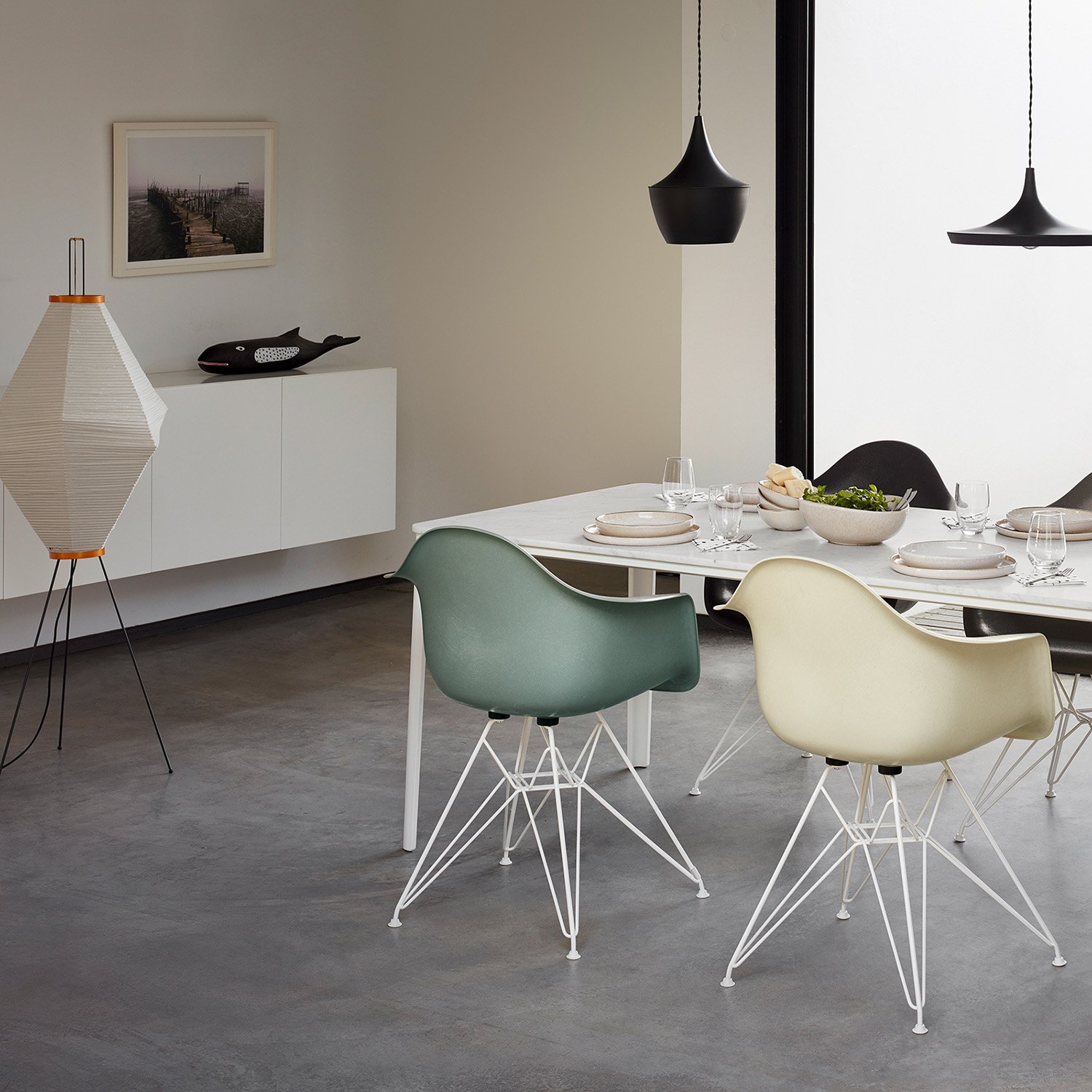 Akari 13A Floor Lamp | Vitra | by Isamu Noguchi, 1951 - Originals