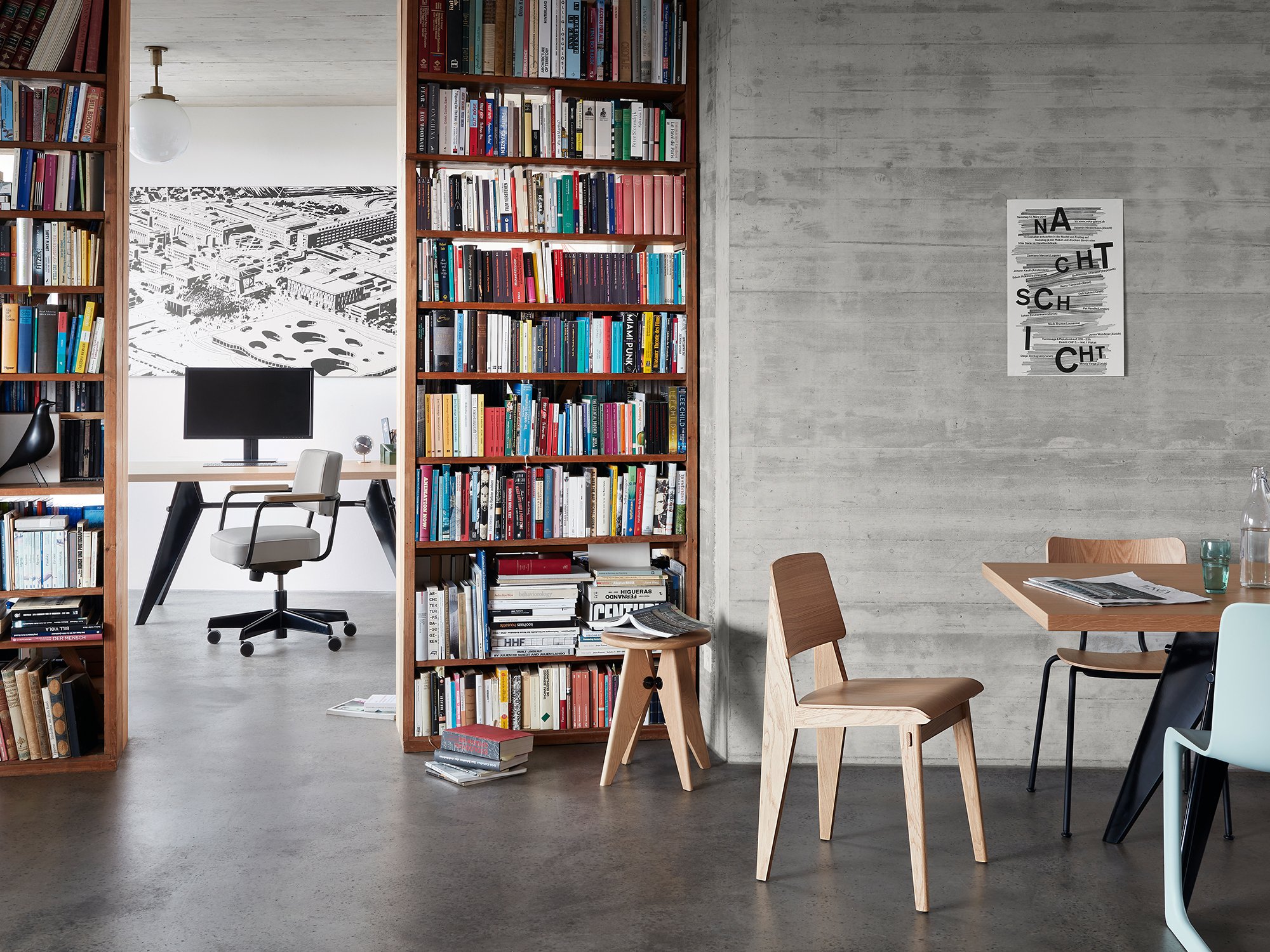Chaise Tout Bois Chair, Natural oak | Vitra | by Jean Prouvé, 1941