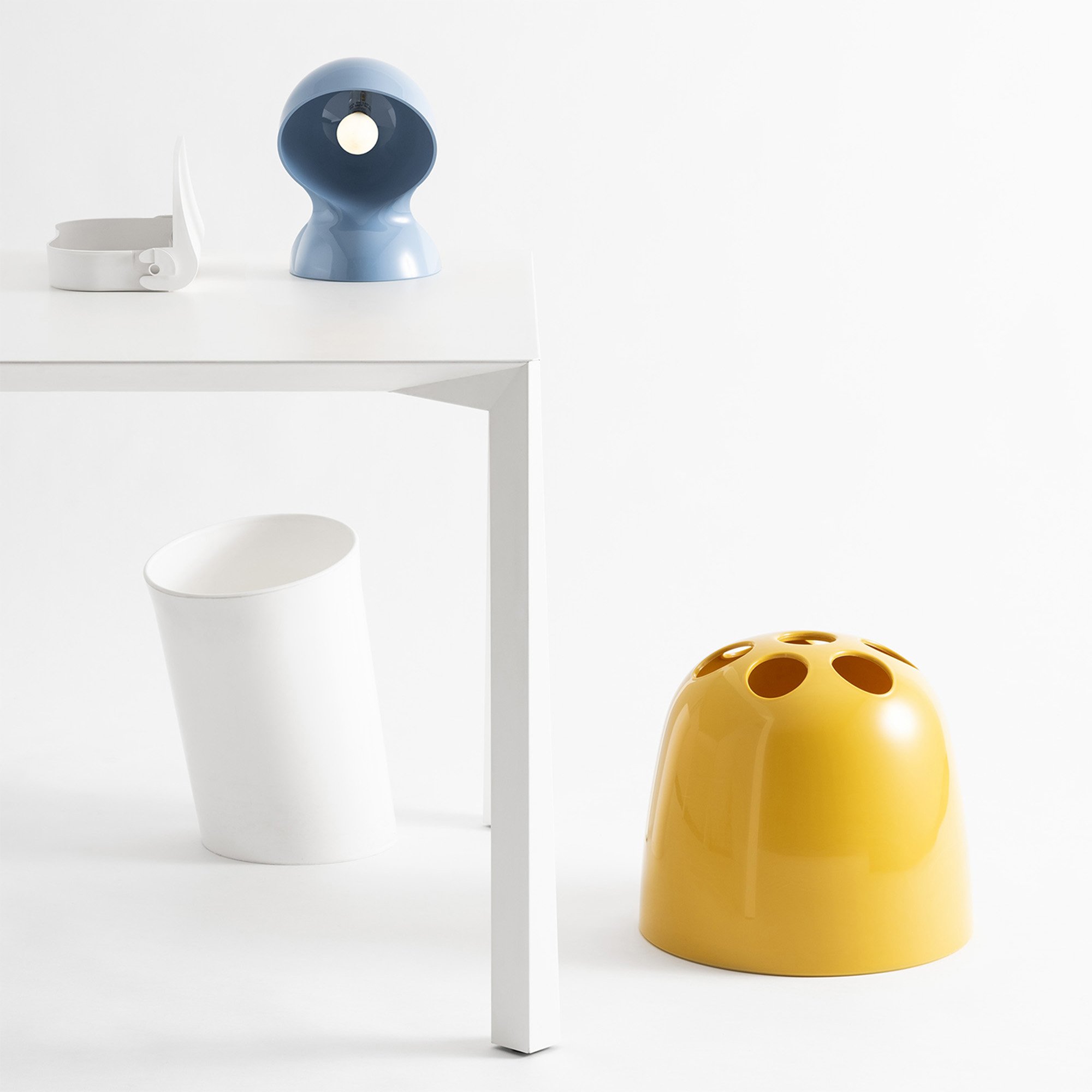 Dalù Table Lamp | Artemide | Artemide - Designer furniture from smow