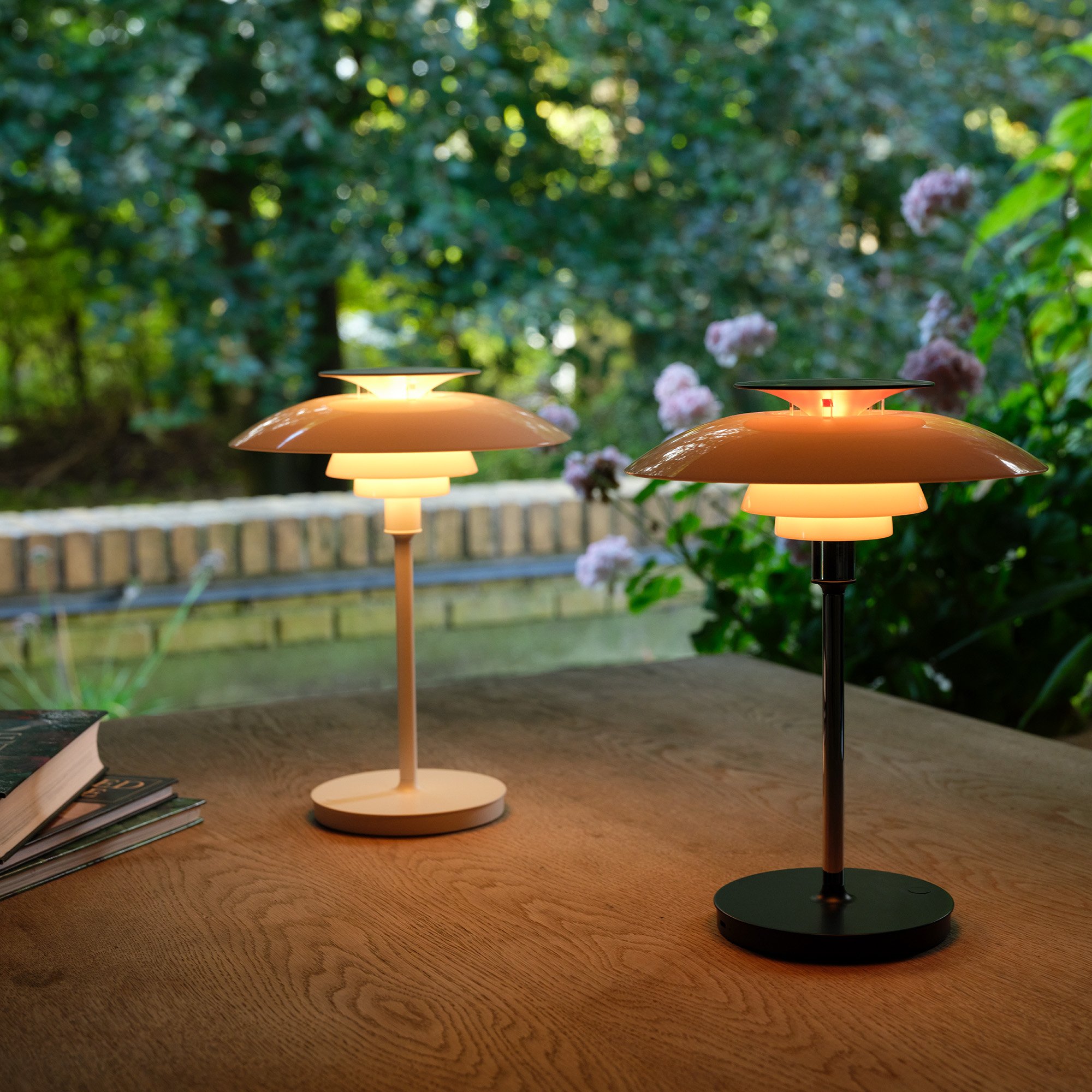 PH 80 Portable Lamp | Louis Poulsen | Battery Lighting - Designer