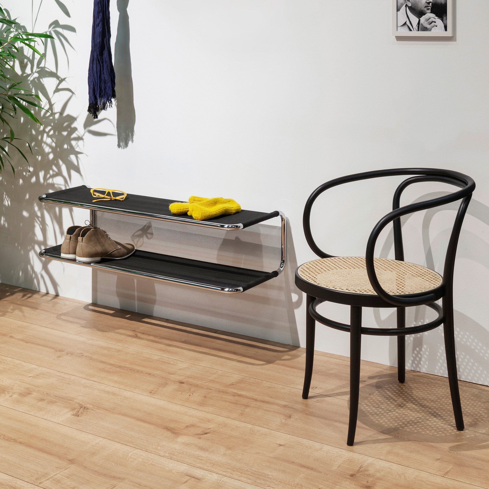 R*様 Thonet 20 ２脚セット R*様 Thonet 20 2脚セット - メルカリ