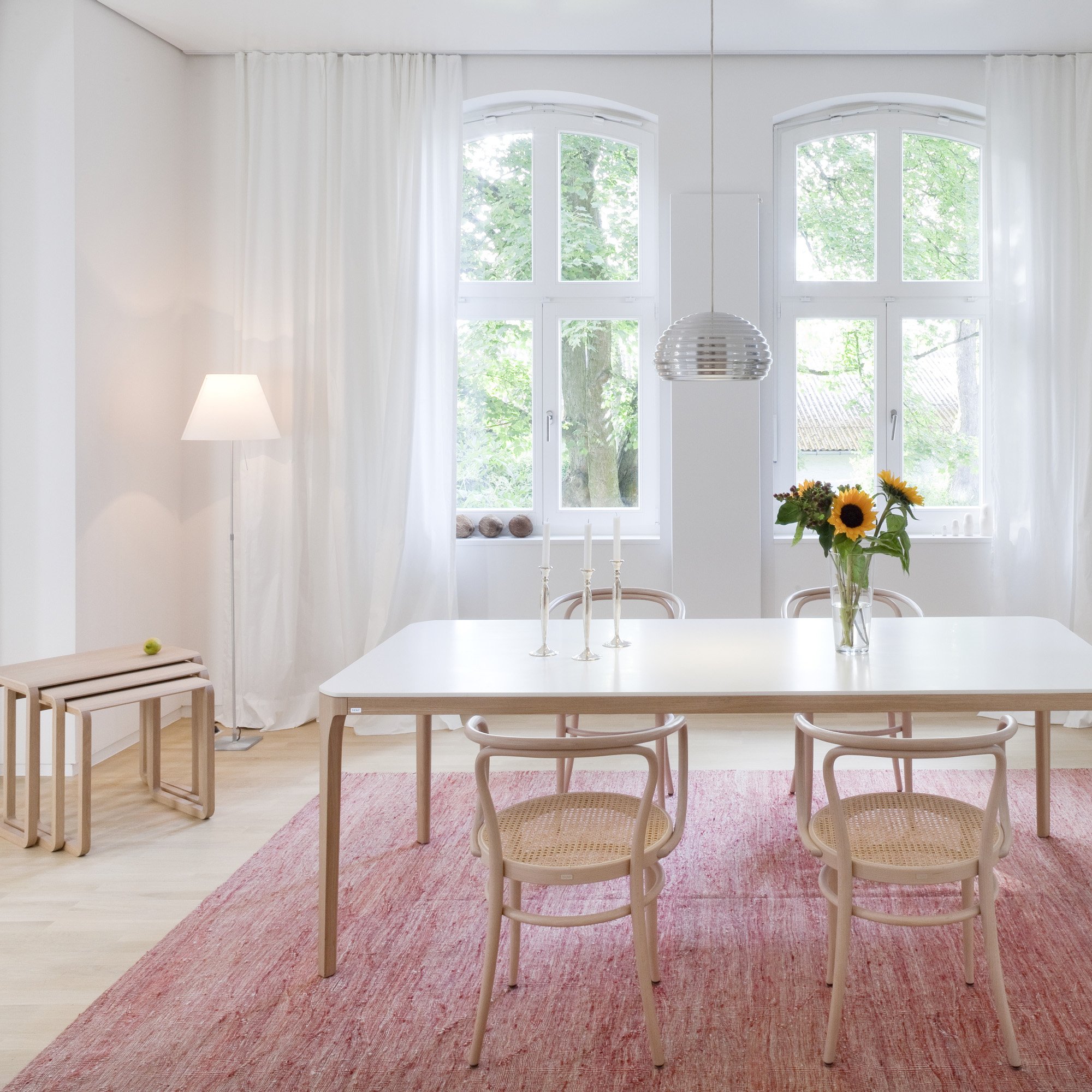 ヴィンテージ　THONET 209 美品　座面張替済み ヴィンテージ THONET 209 美品 座面張替済み THONET 209 - atelier27