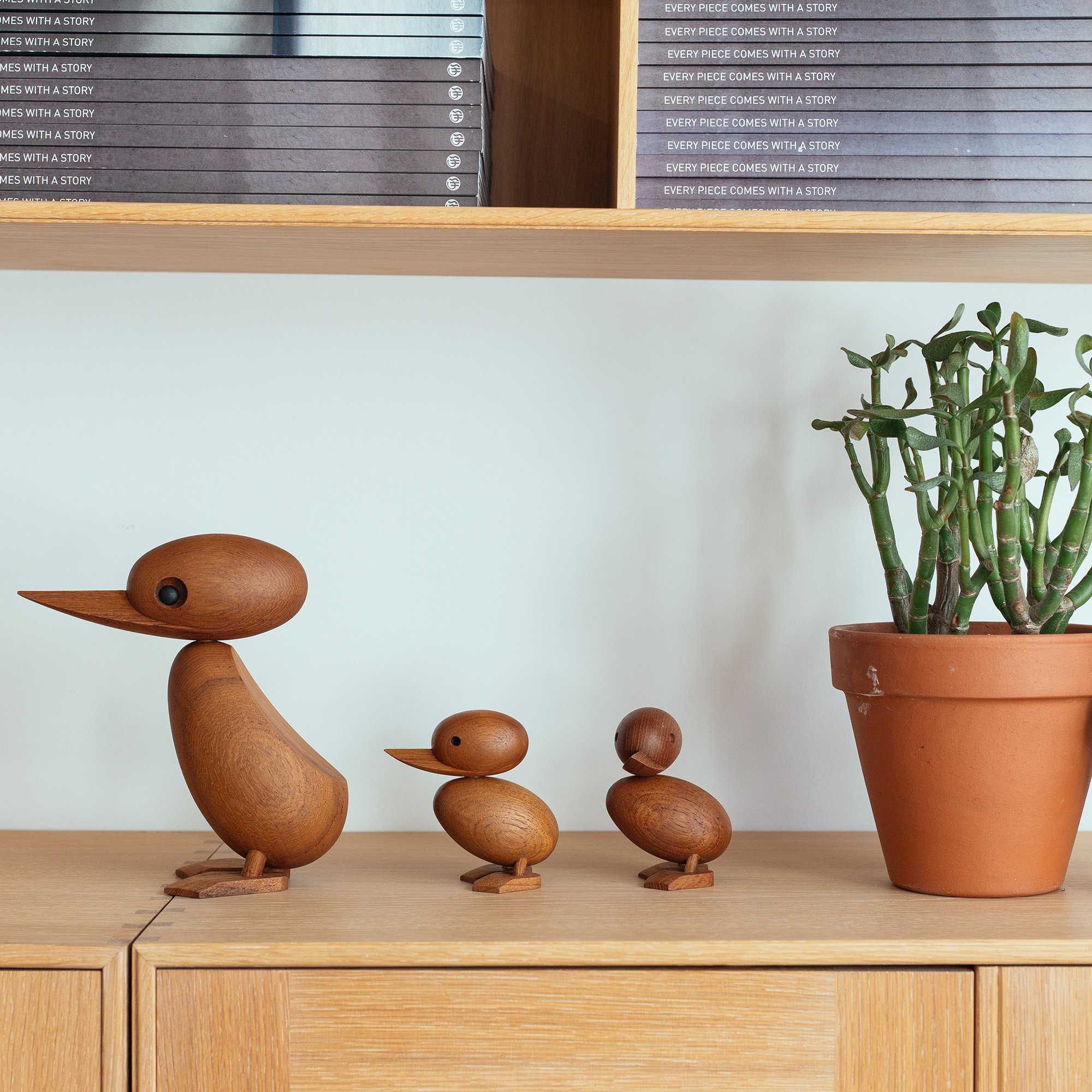 Duck & Duckling Wooden Figure, Duck | Architectmade | Figures