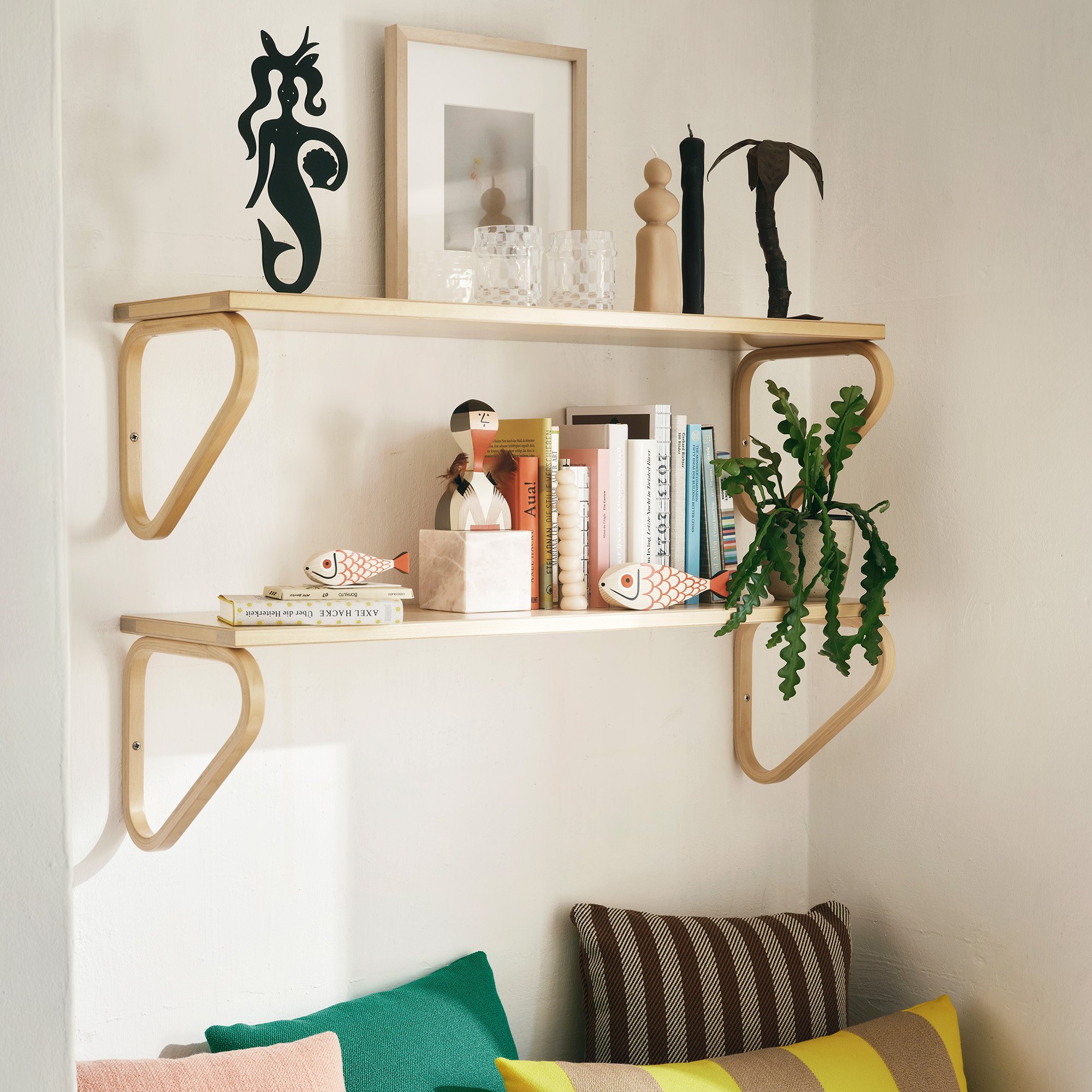 Wooden Dolls Mother Fish & Child | Vitra | by Alexander Girard