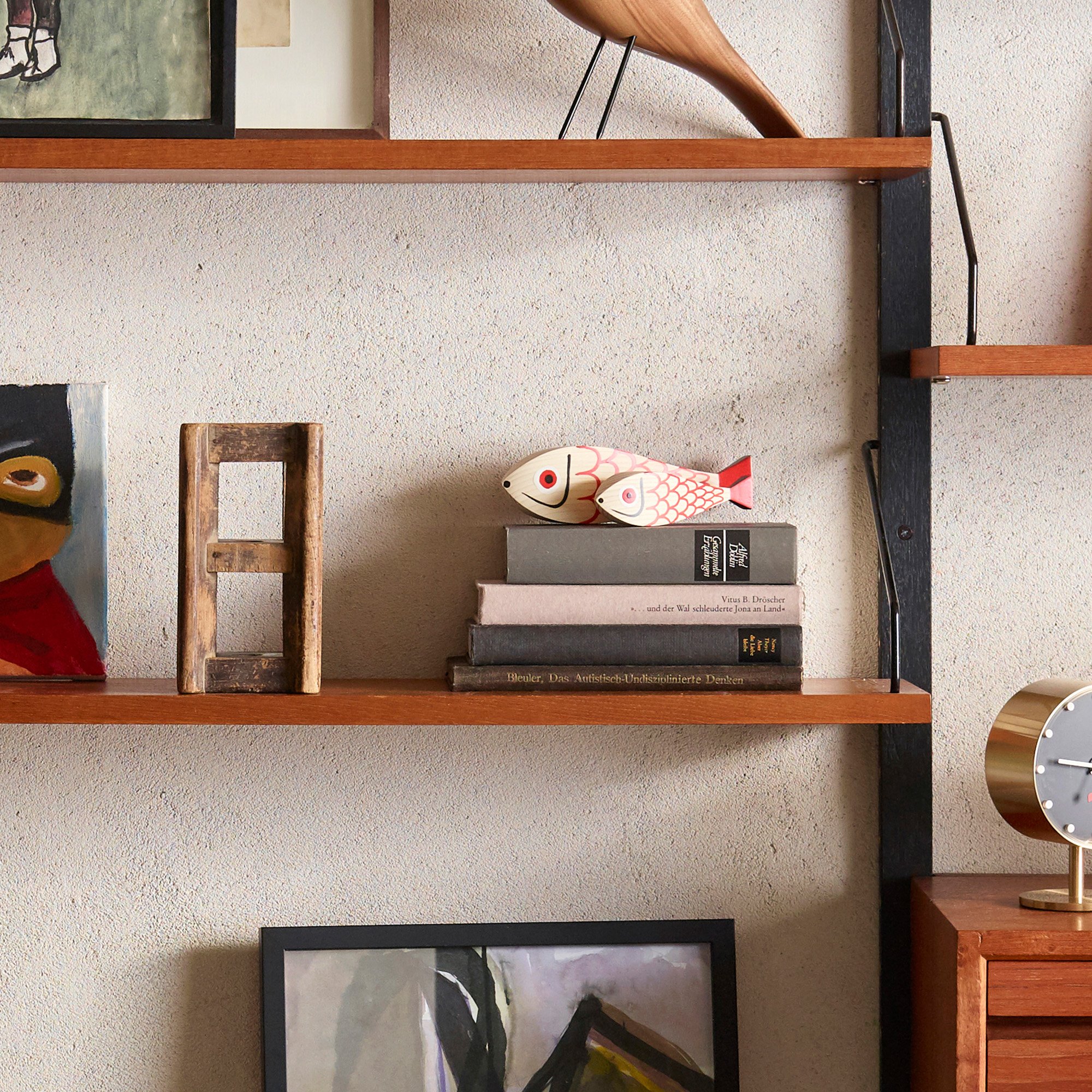 Wooden Dolls Mother Fish & Child | Vitra | by Alexander Girard 