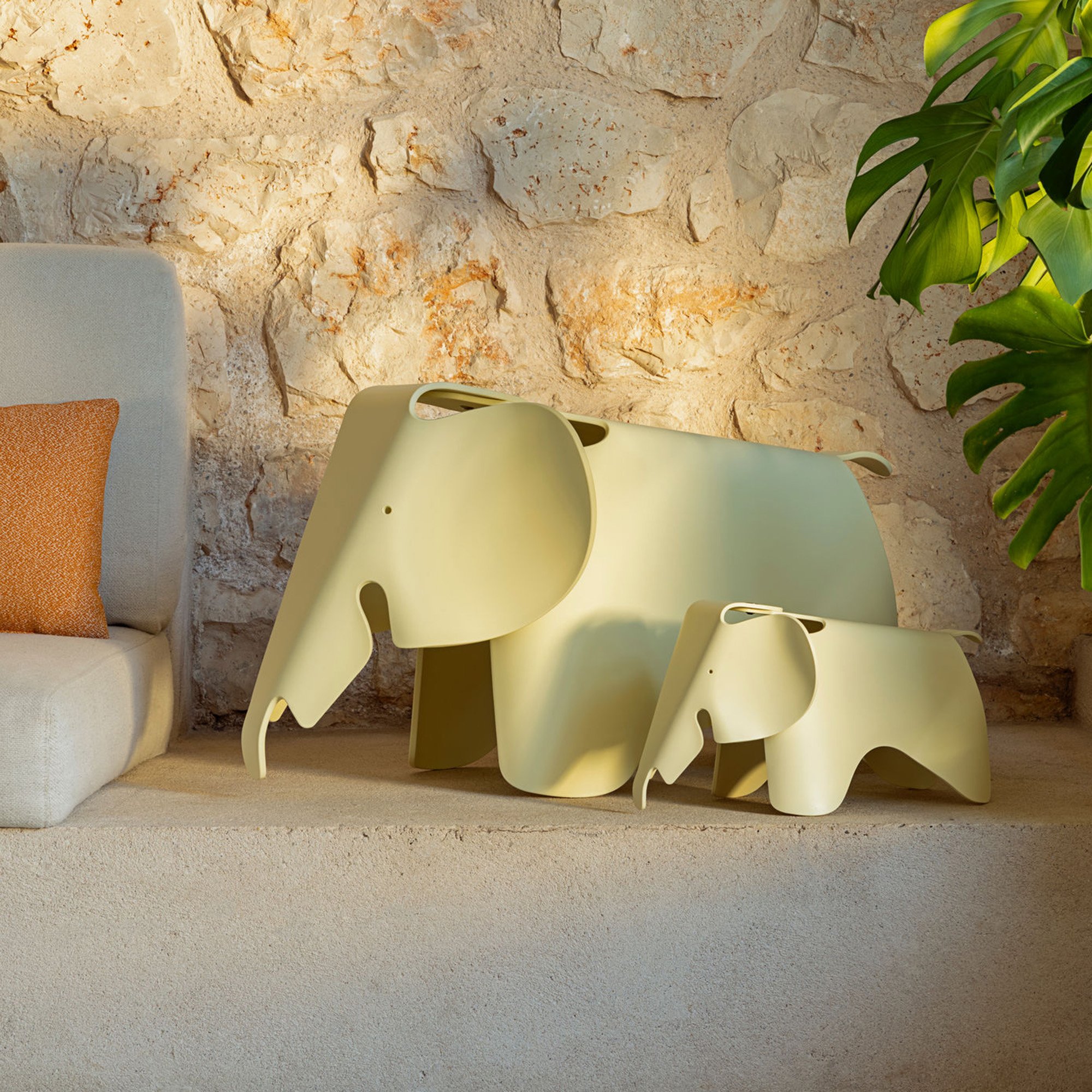 Eames Elephant, Eames red orange RE | Vitra | by Charles & Ray
