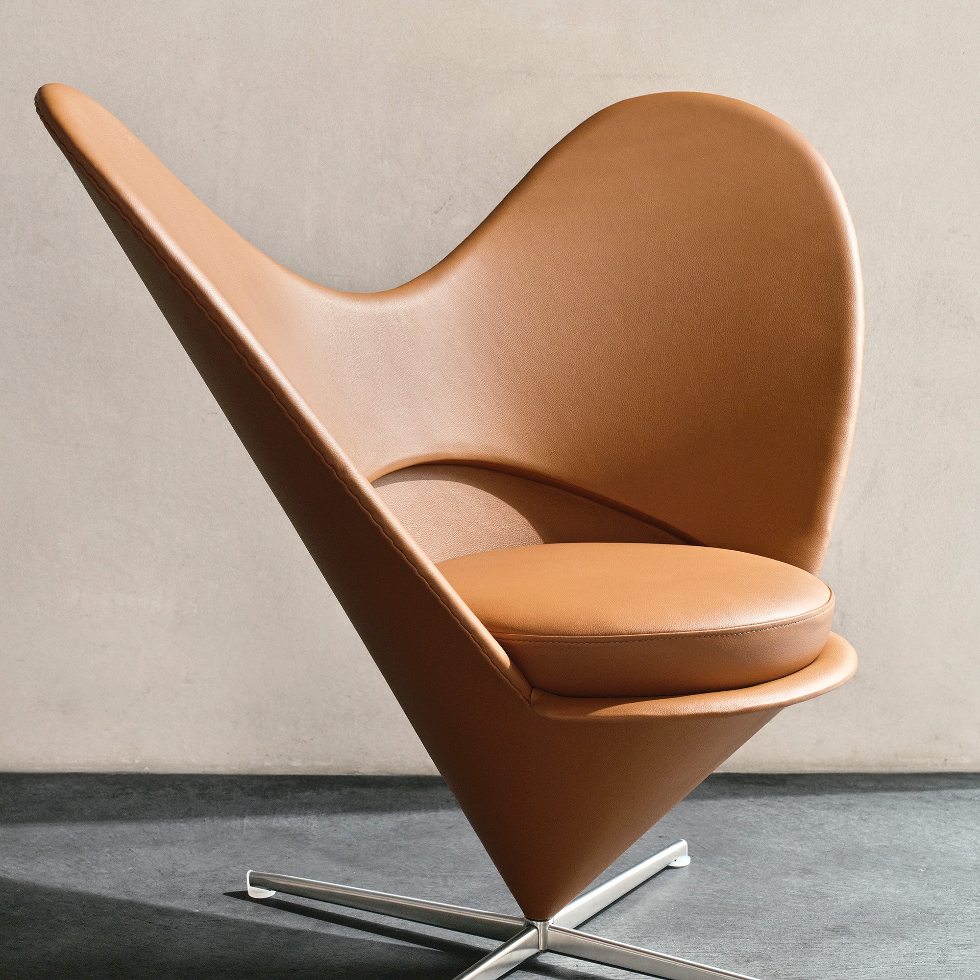 Heart Cone Chair | Vitra | by Verner Panton, 1959 - Originals from