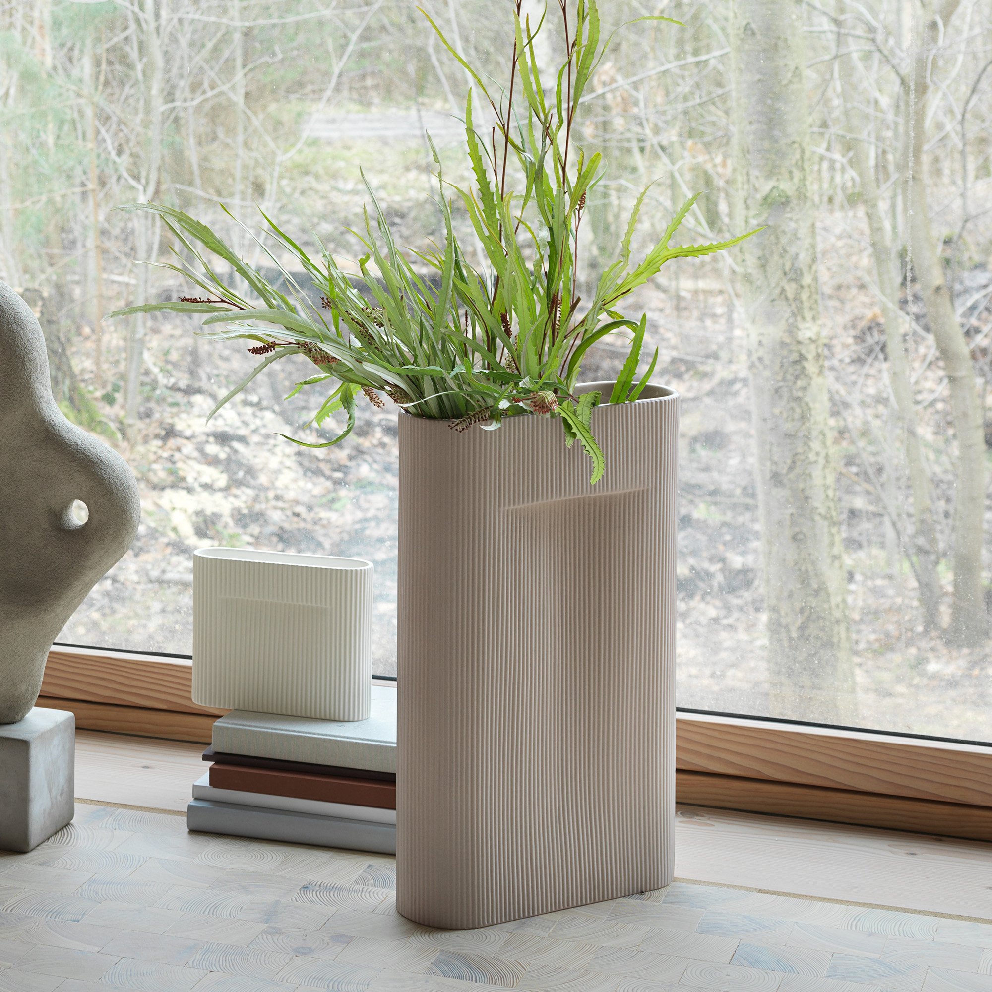 muuto RIDGE VASE オフホワイト　フラワーベース リッジ ベースの通販 | 家具・インテリア通販 MAARKET マーケット