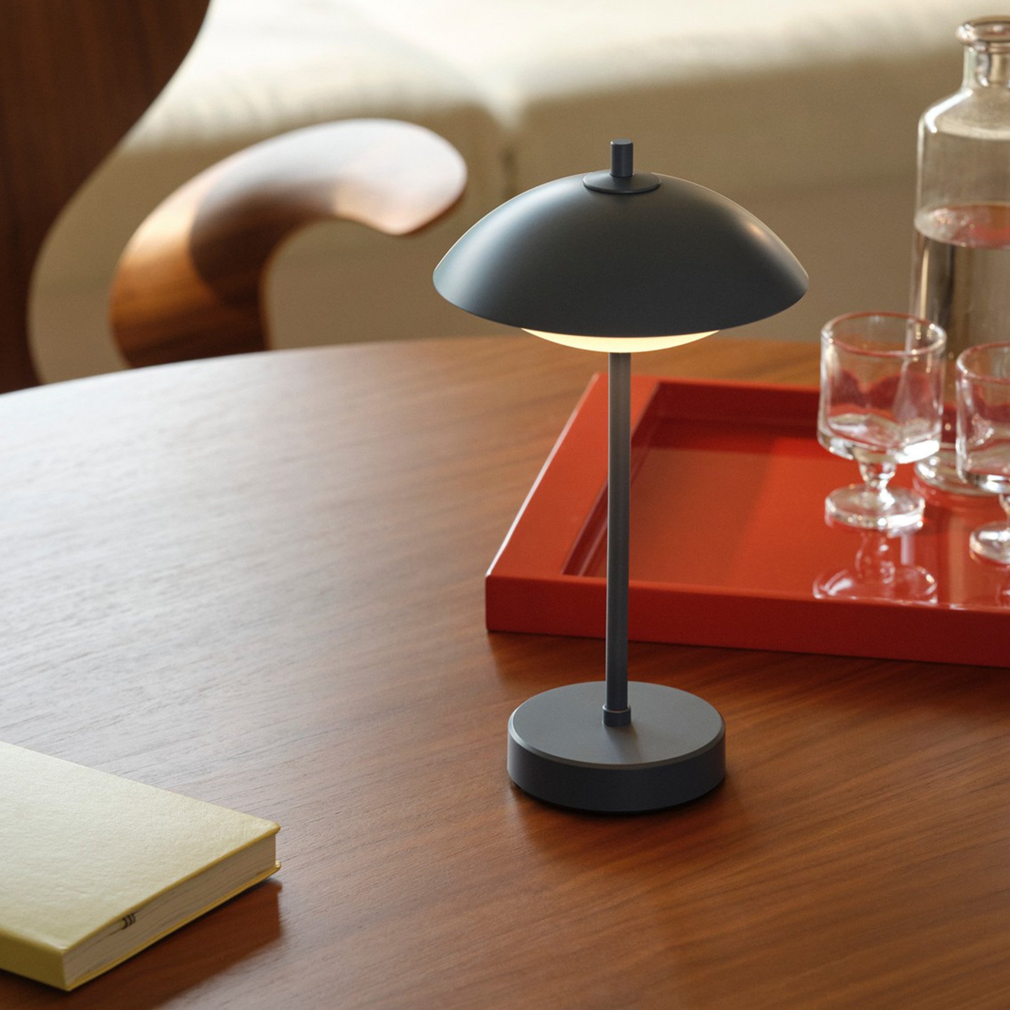 Clam Portable Lamp | Fritz Hansen | Battery Lighting - Designer 