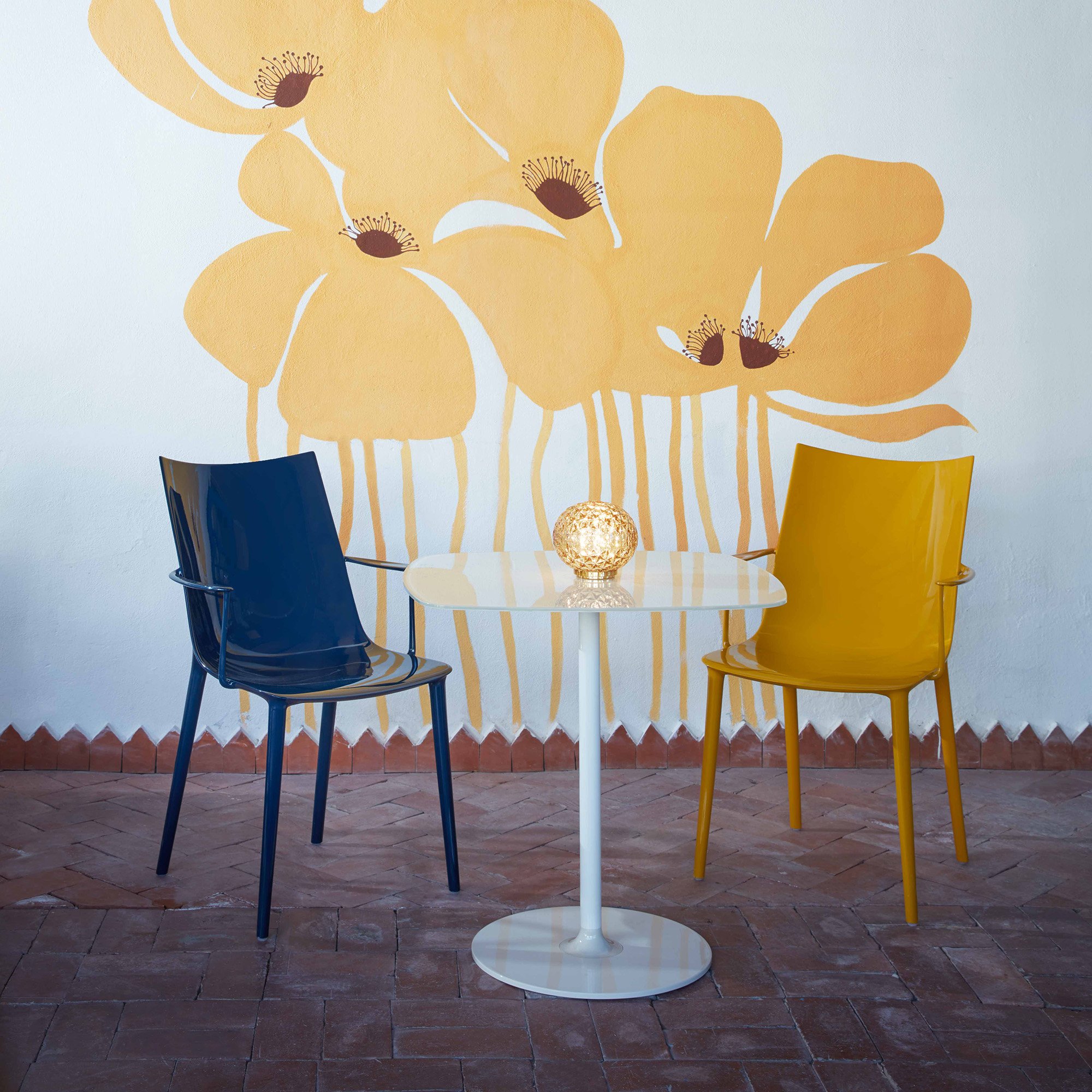 H.H.H. Chair | Kartell | Dining Room Chairs - Designer furniture