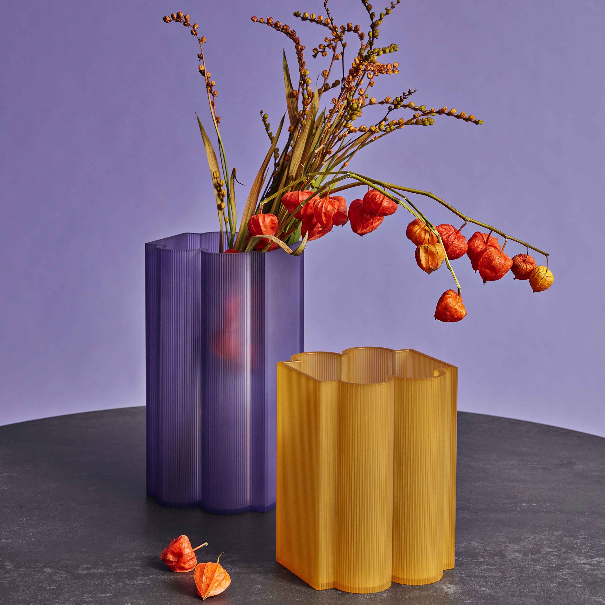 Okra Vase, 24 cm, Yellow | Kartell | Vases