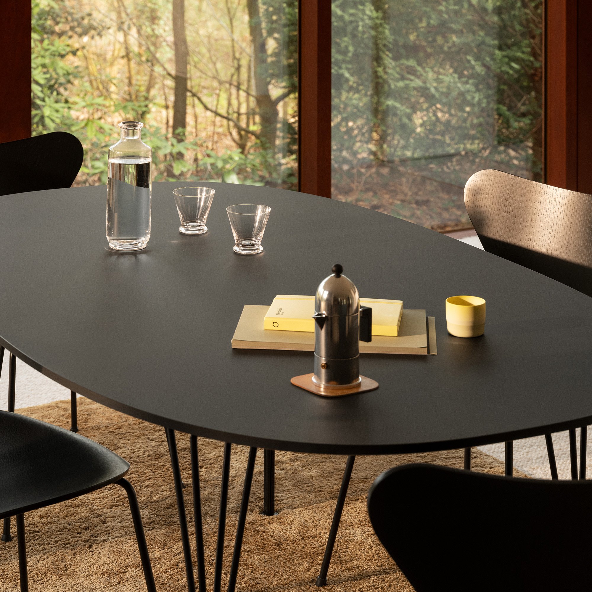 Superellipse Table, 240 x 120 cm, Walnut with veneer edge | Fritz