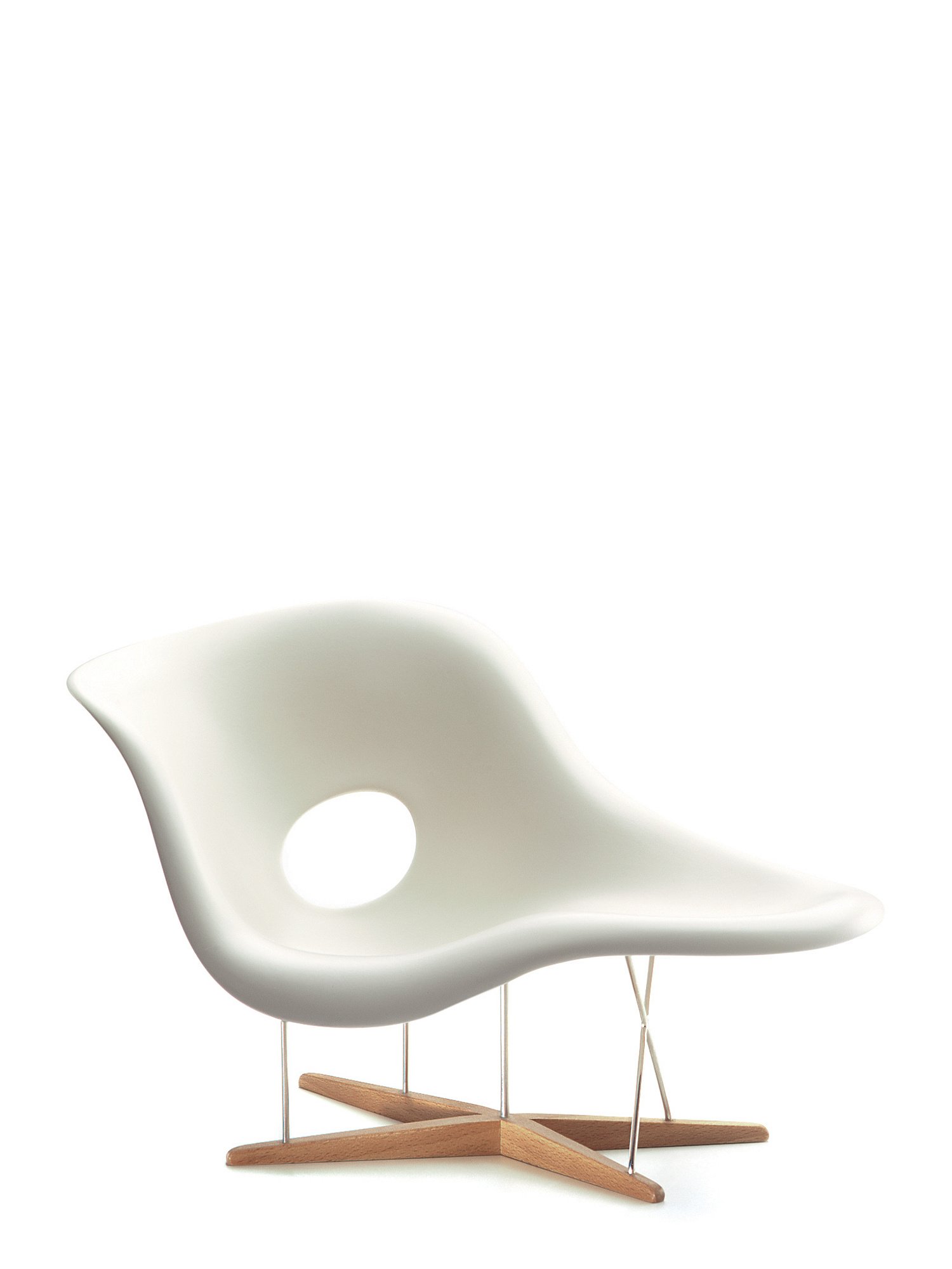 Vitra Design Museum ミニチュア La Chaise La Chaise Miniature | Vitra | by Charles & Ray Eames, 1948